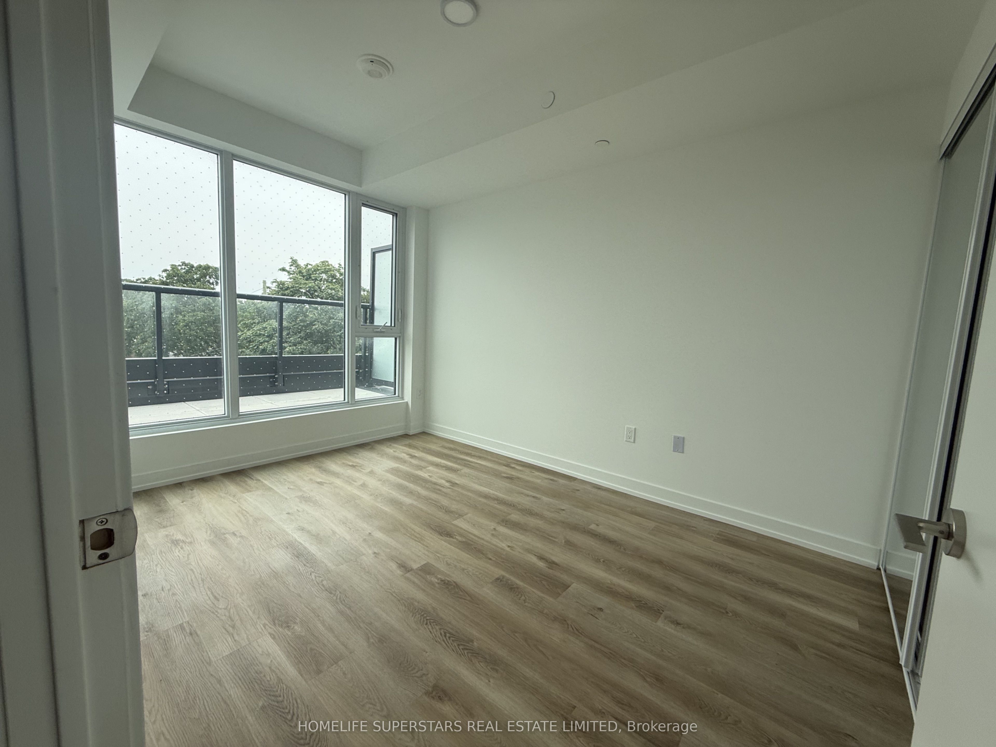 6 Chartwell Road 302 Property Photo 3
