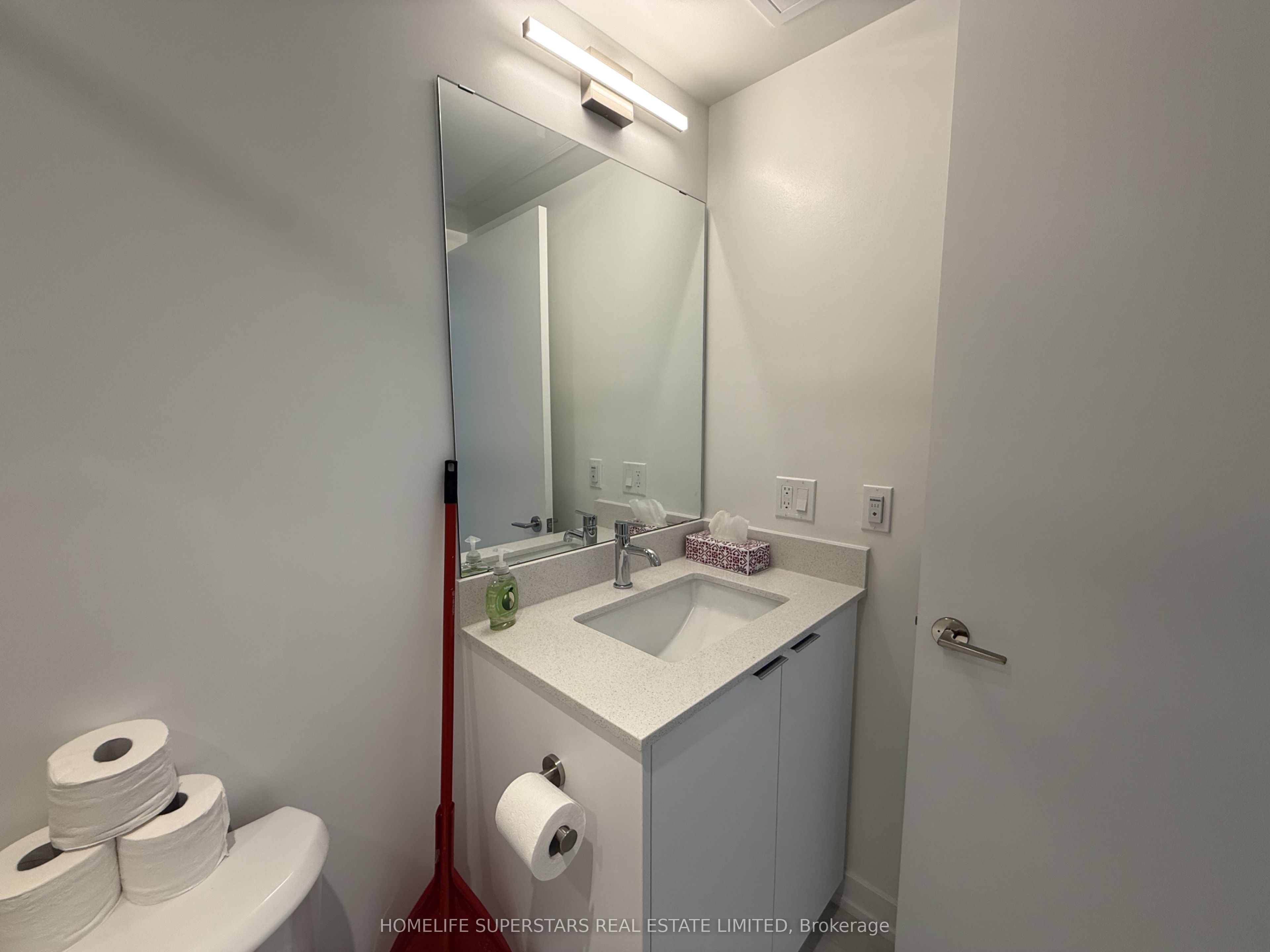 6 Chartwell Road 302 Property Photo 6