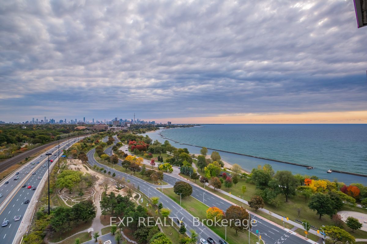 1900 Lake Shore Boulevard W Lph07 Property Photo 23