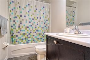 272 Georgian Drive 204 Property Photo 10
