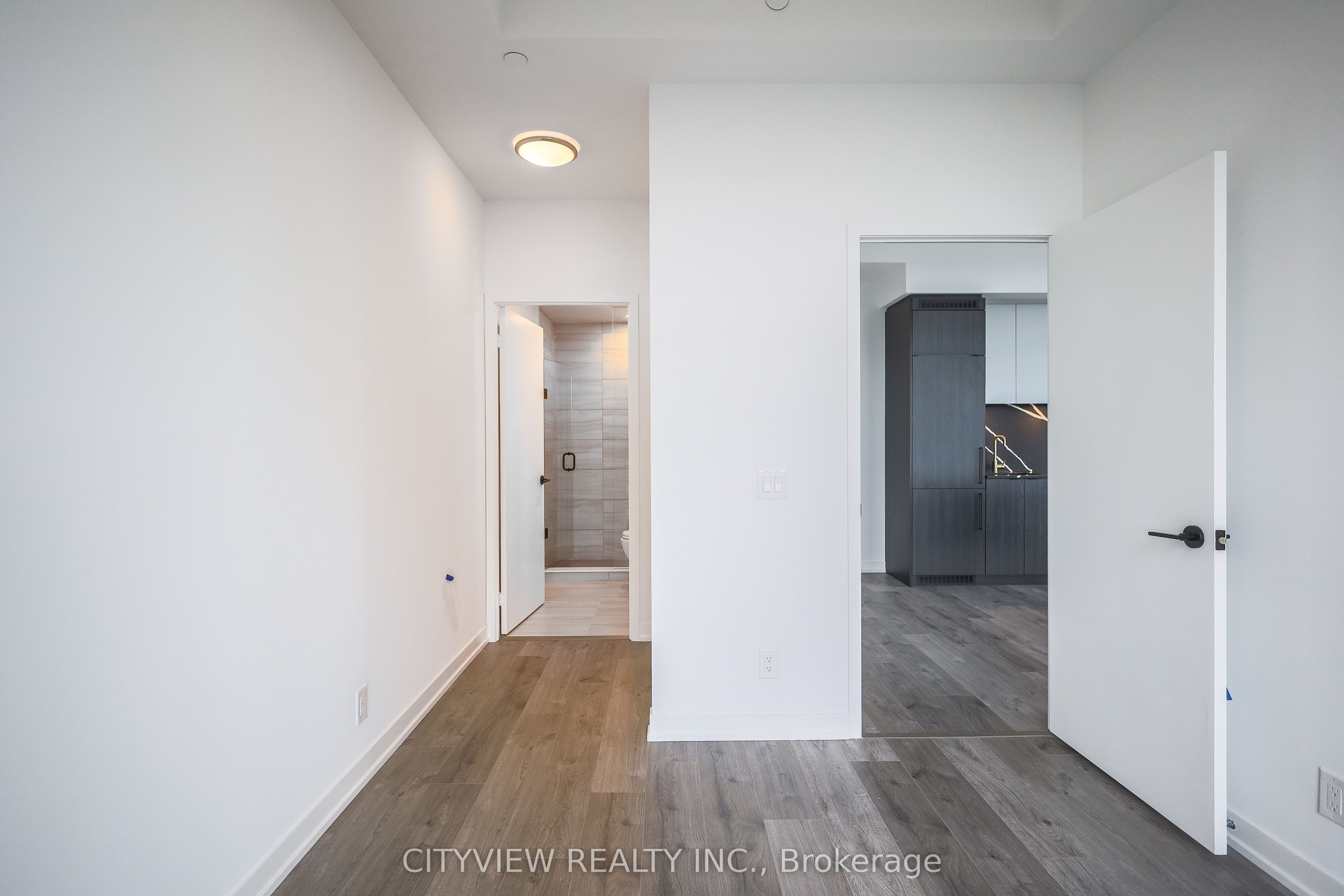 285 Dufferin Street 1402 Property Photo 15