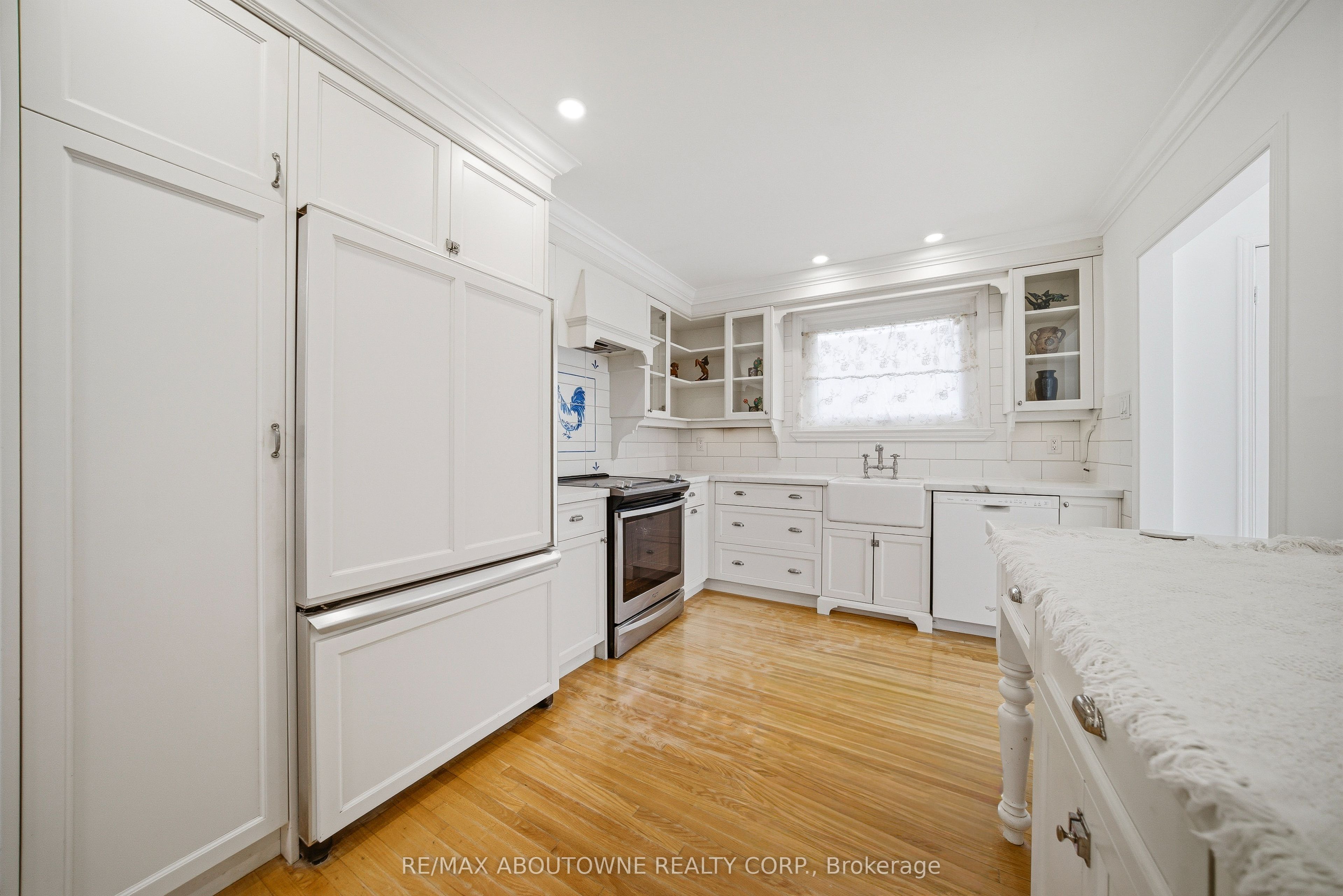 481 Anthony Drive Property Photo 9