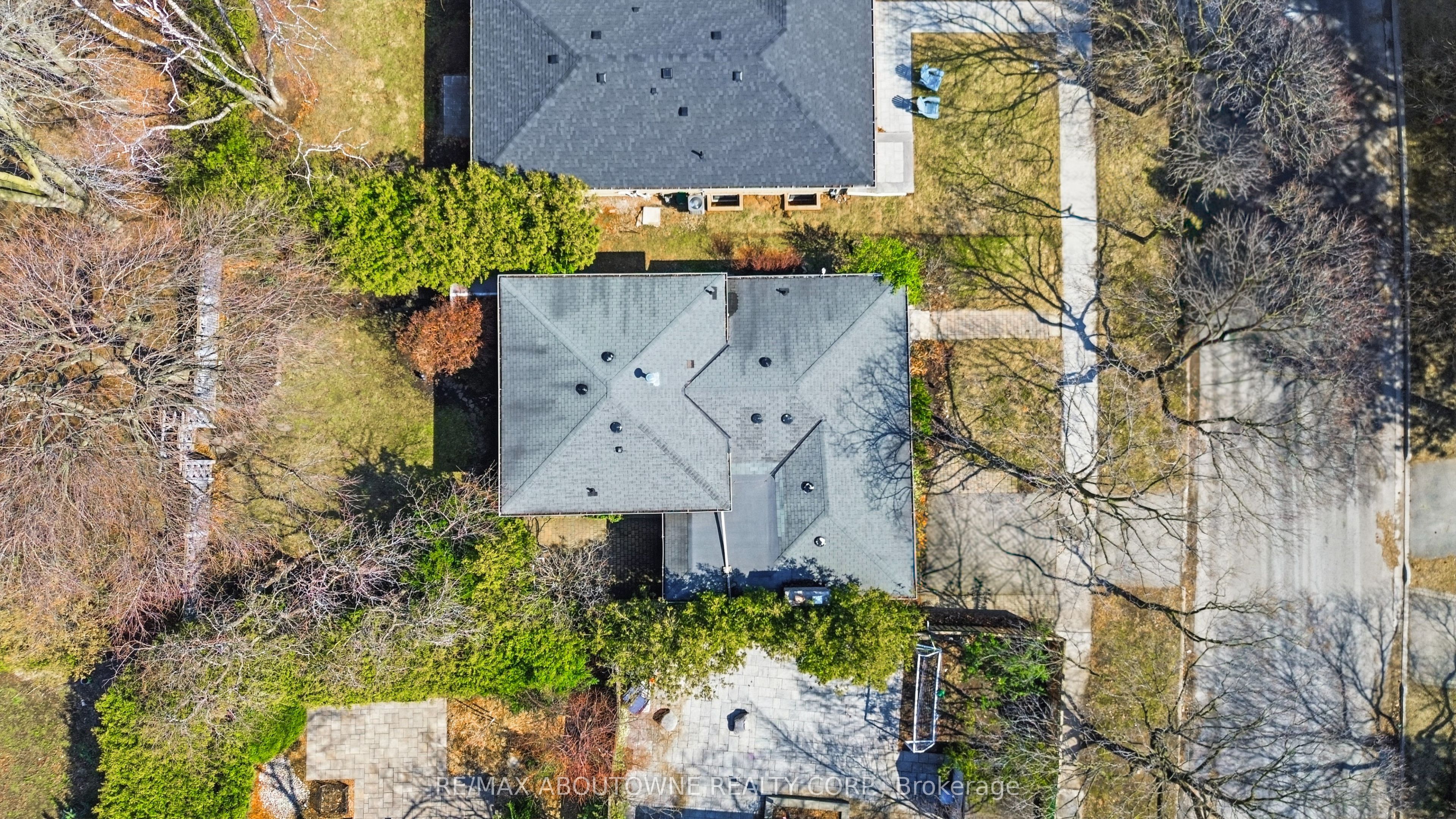 481 Anthony Drive Property Photo 32