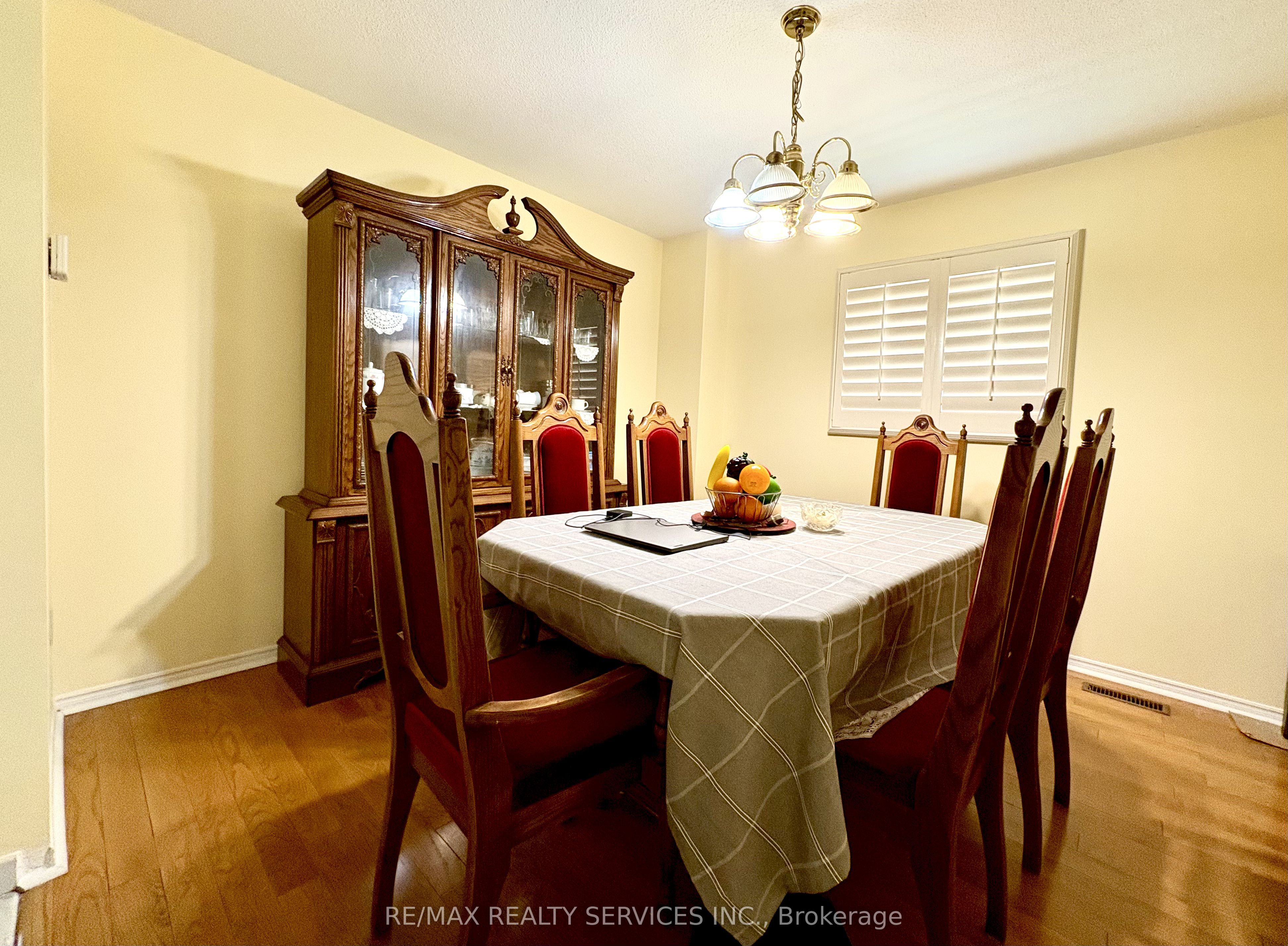 4460 Ashley Avenue Property Photo 10