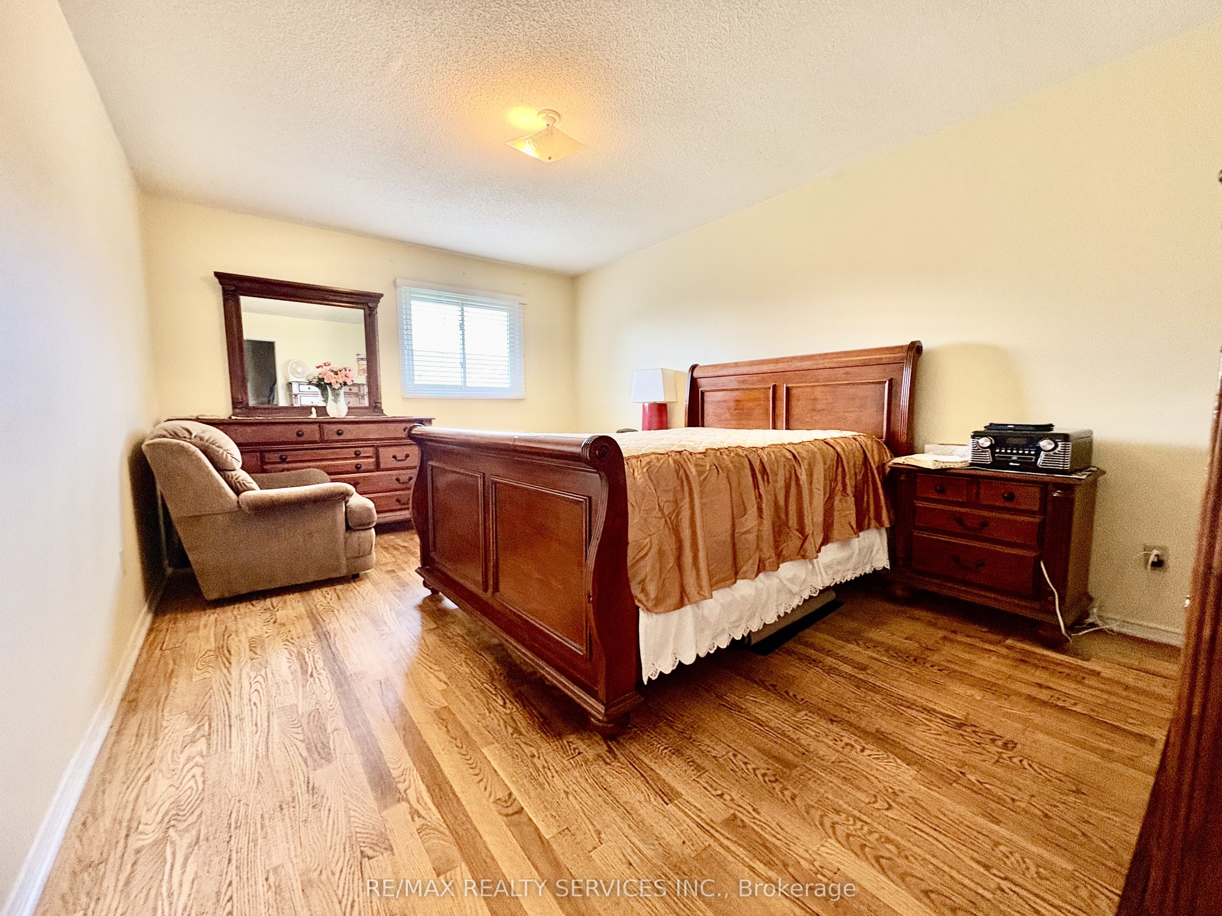 4460 Ashley Avenue Property Photo 12