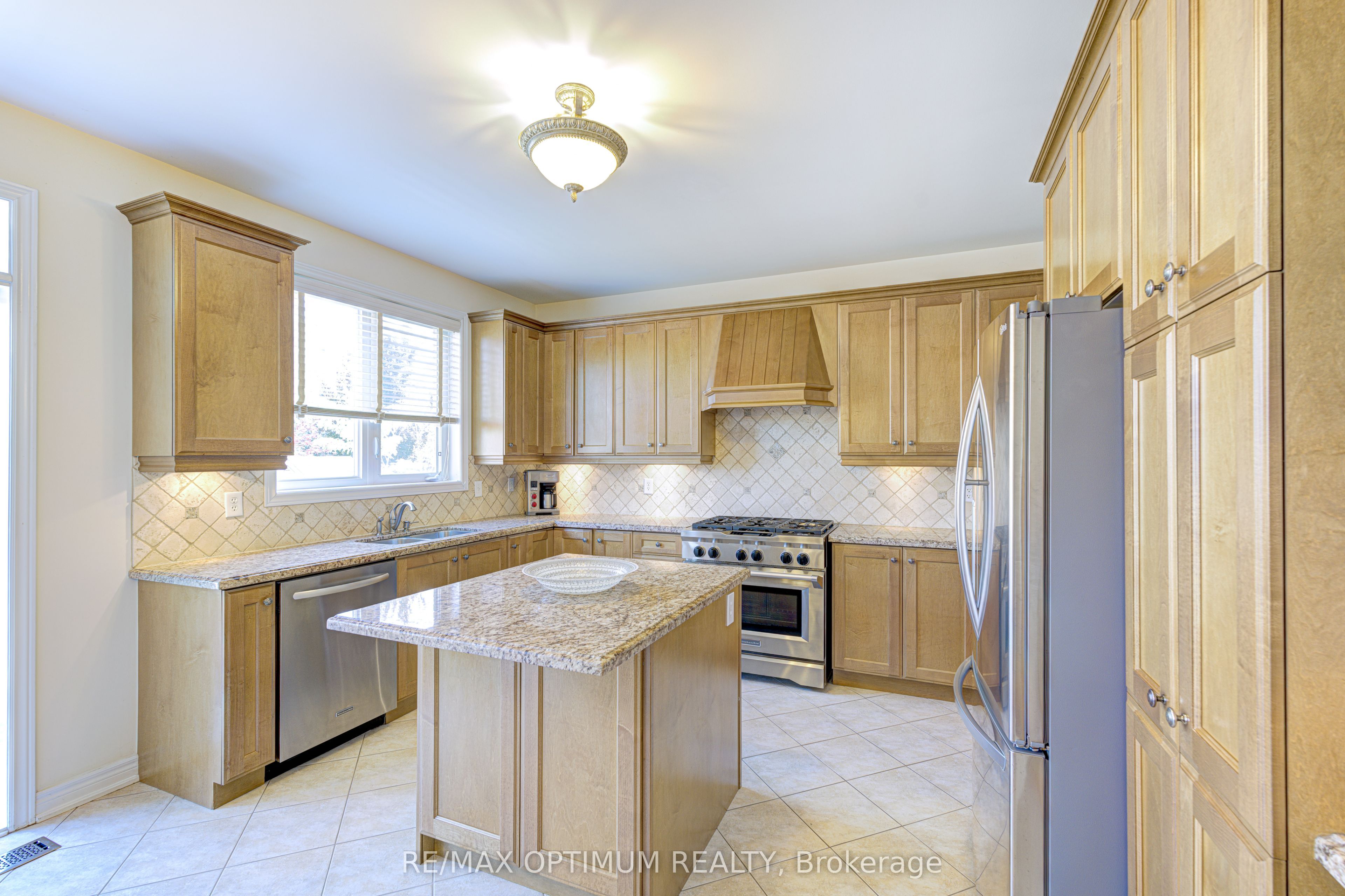 60 Impulse Circle Property Photo 17