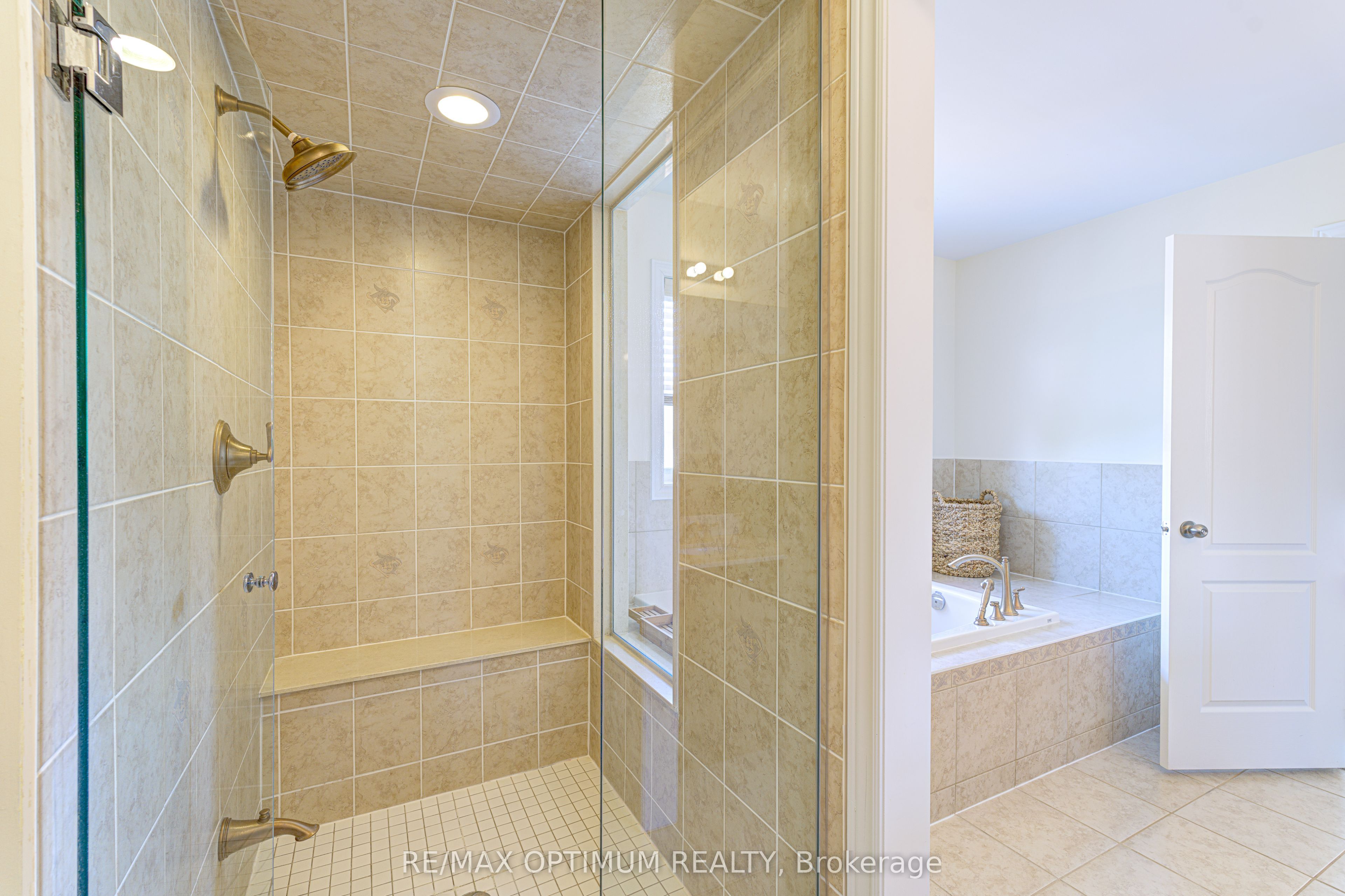 60 Impulse Circle Property Photo 26