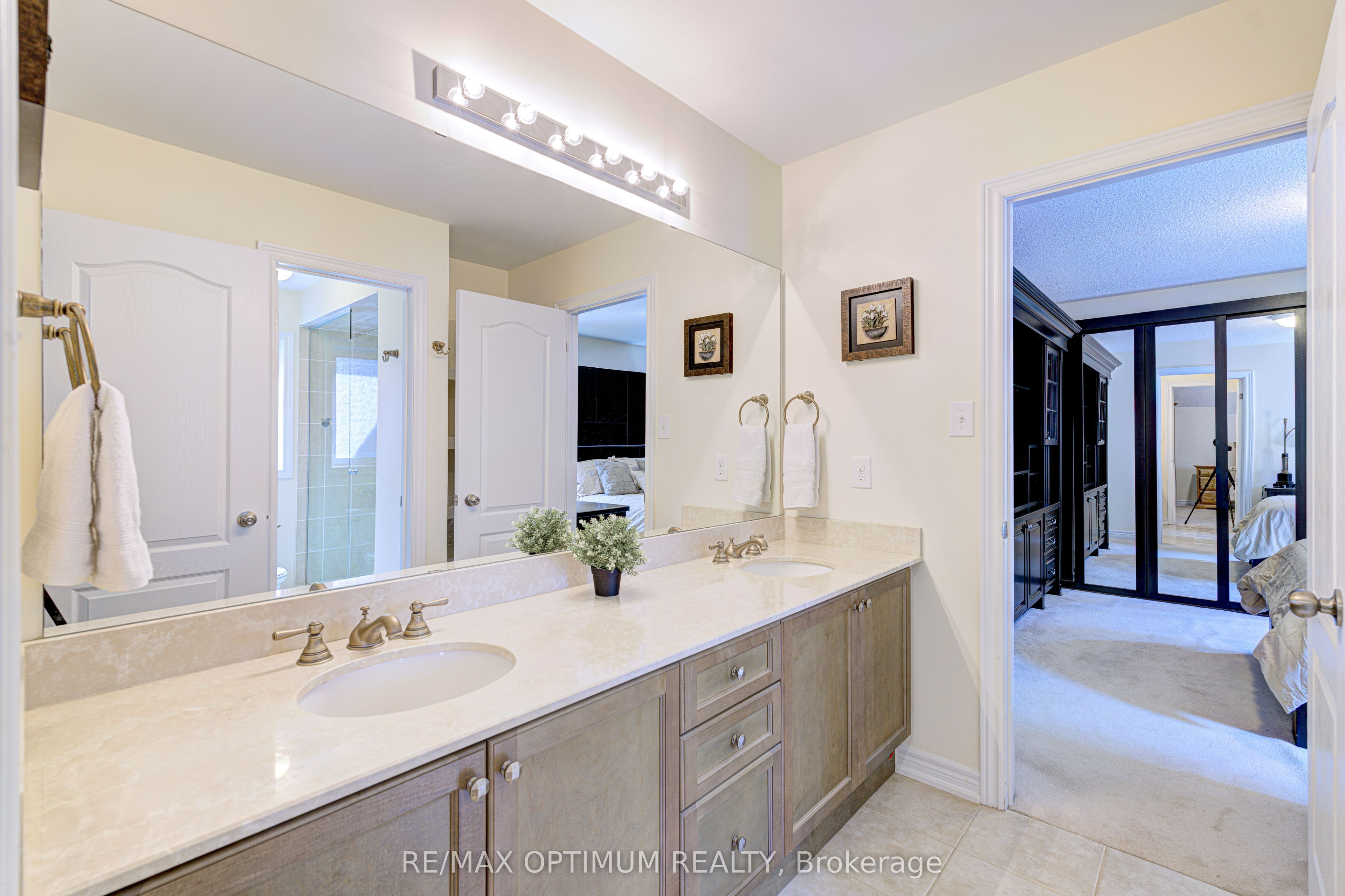60 Impulse Circle Property Photo 33