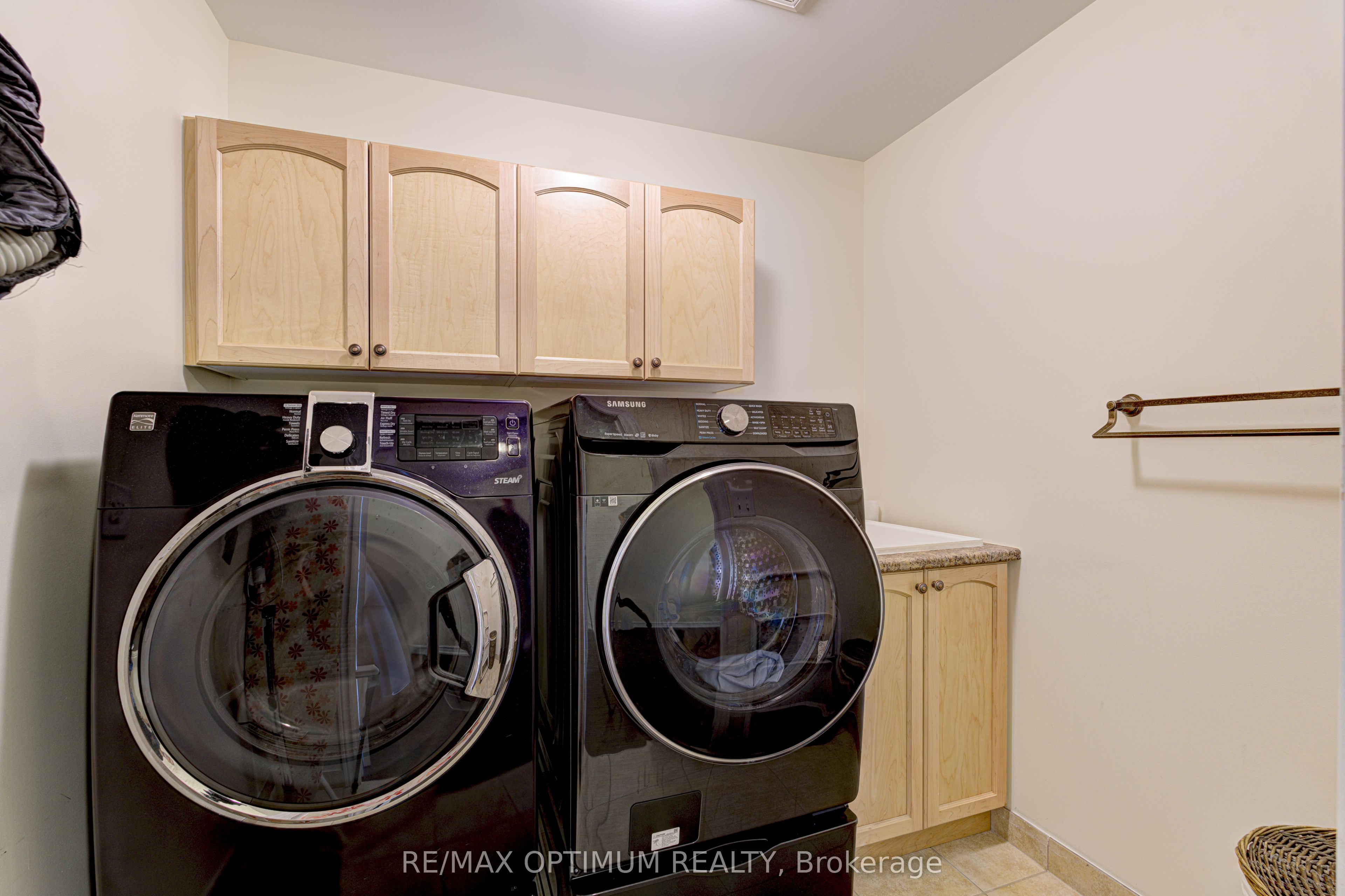 60 Impulse Circle Property Photo 38