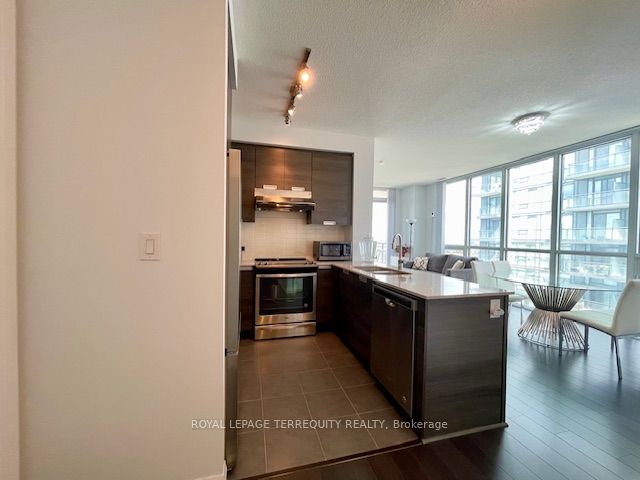 5033 Four Springs Avenue 1219 Property Photo 7