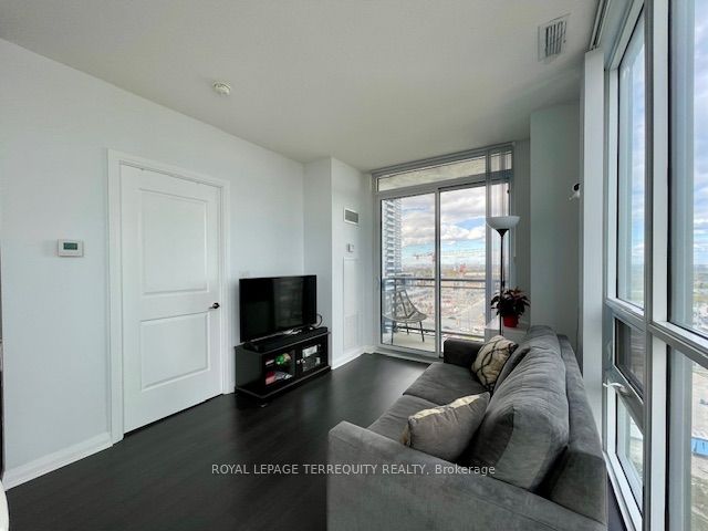 5033 Four Springs Avenue 1219 Property Photo 16