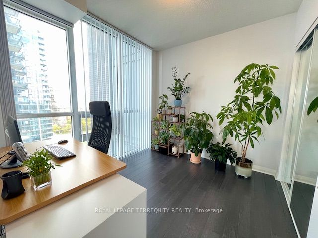 5033 Four Springs Avenue 1219 Property Photo 26