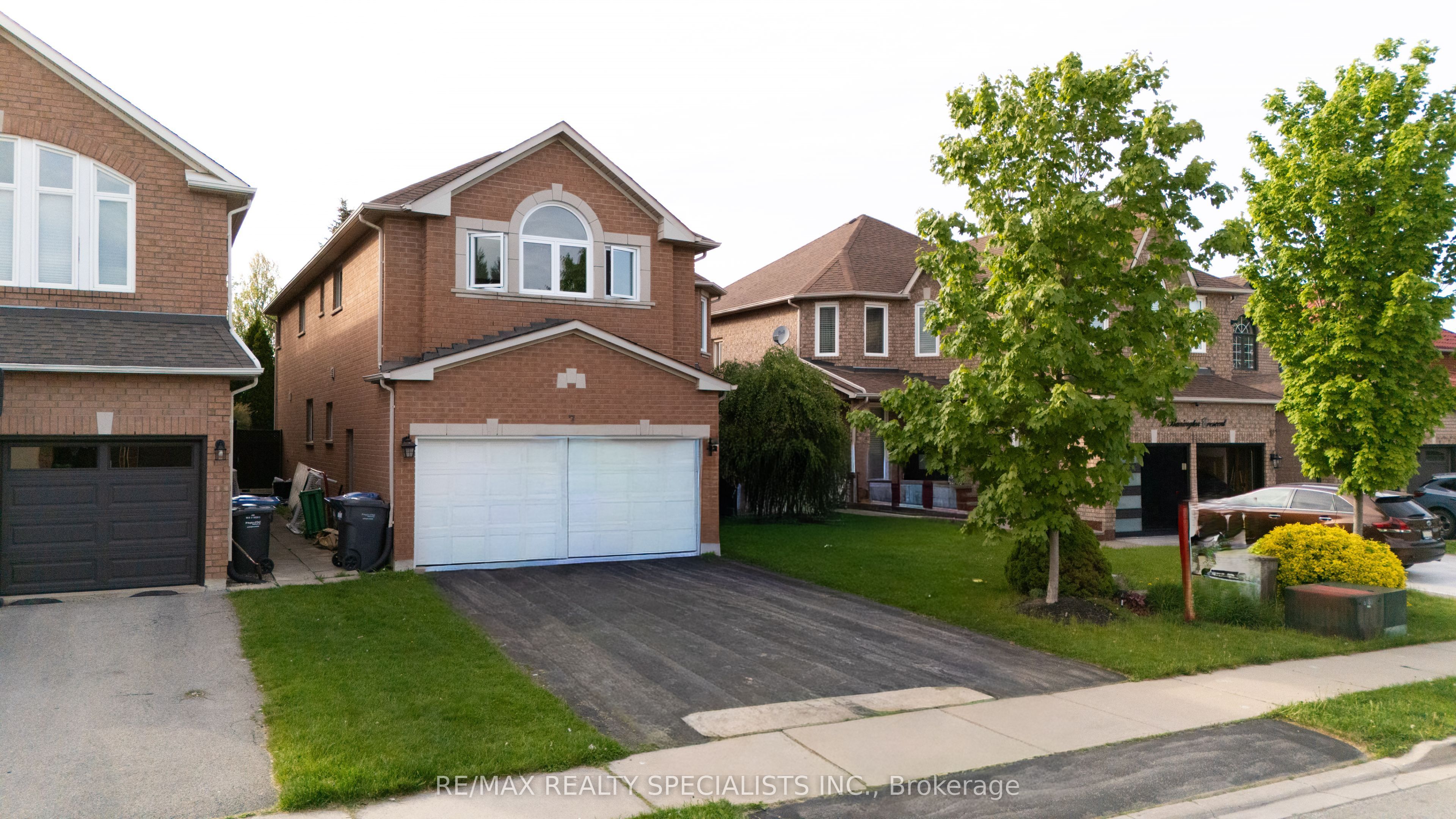 7 Banington Crescent Property Photo 1