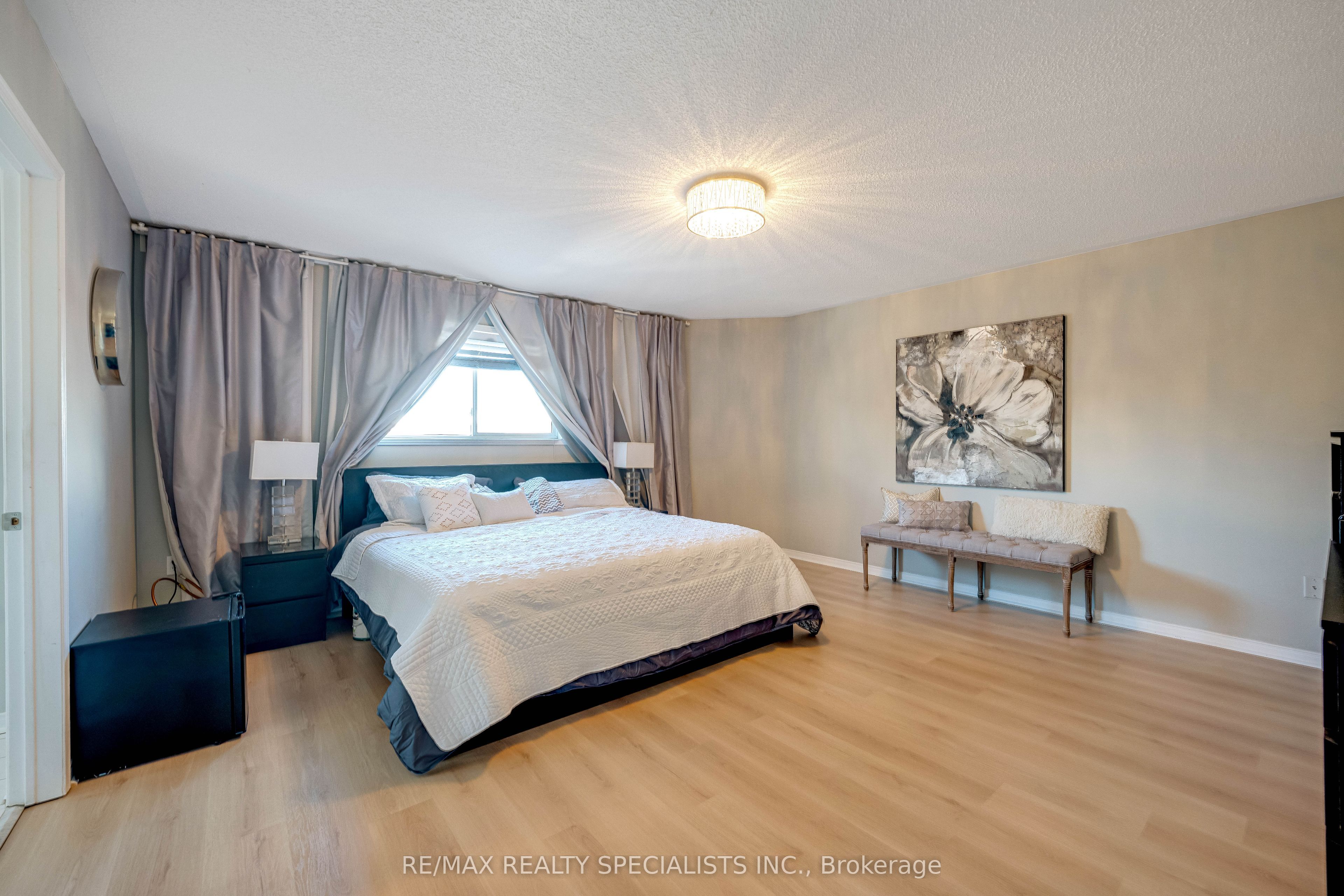 7 Banington Crescent Property Photo 18