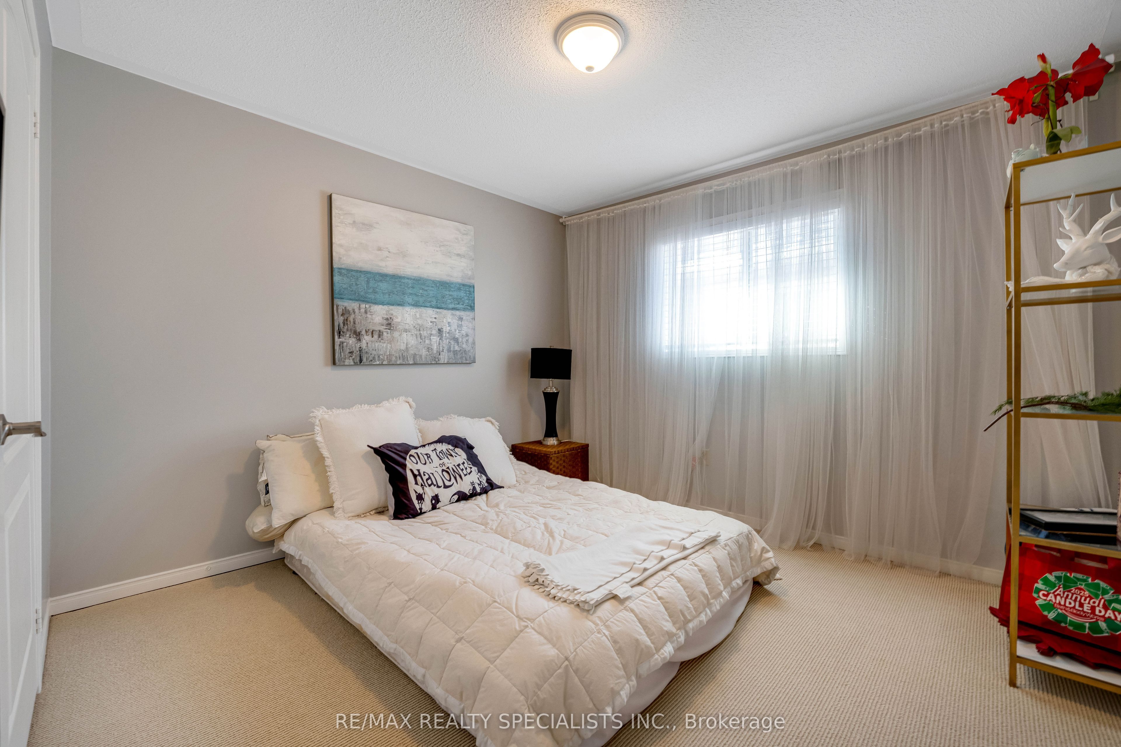 7 Banington Crescent Property Photo 29