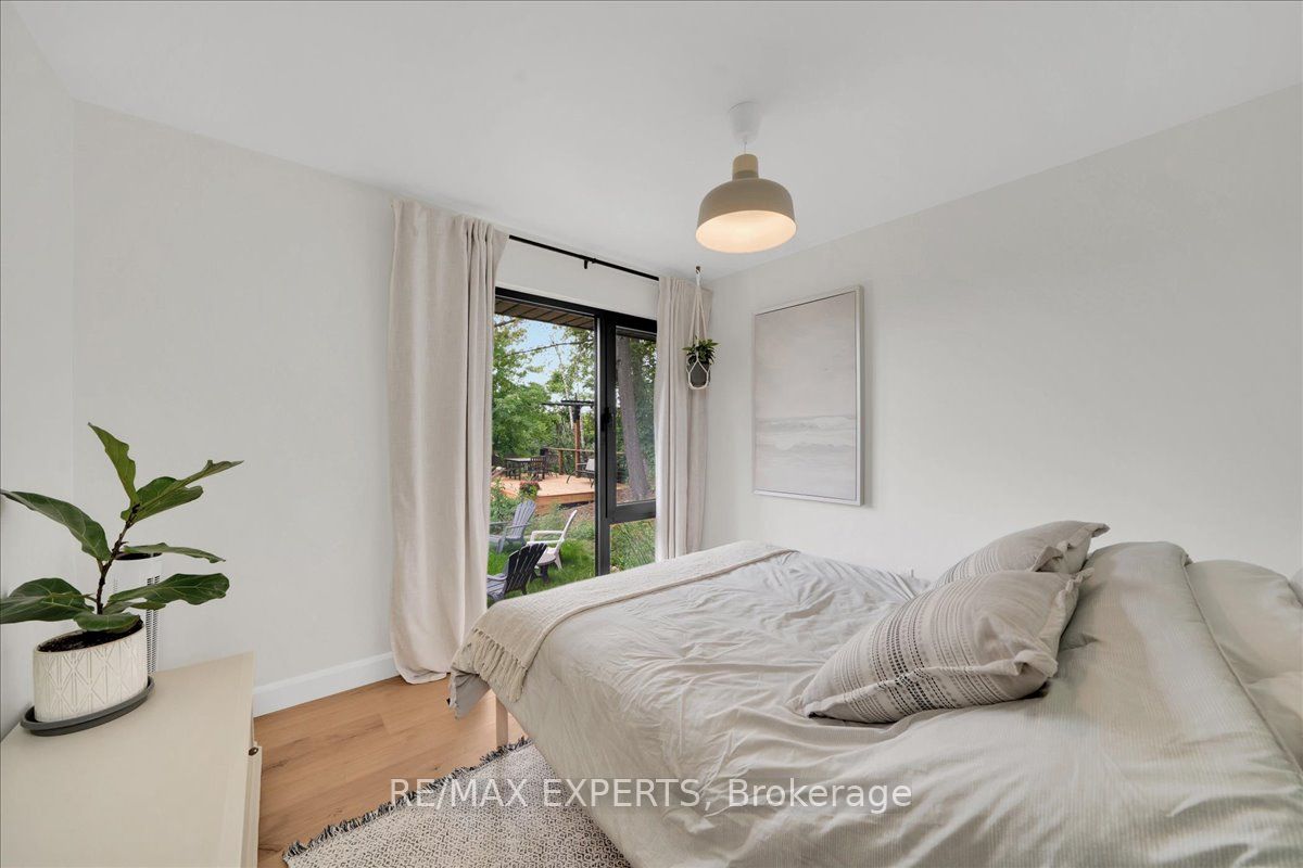 525 King Street E Property Photo 19