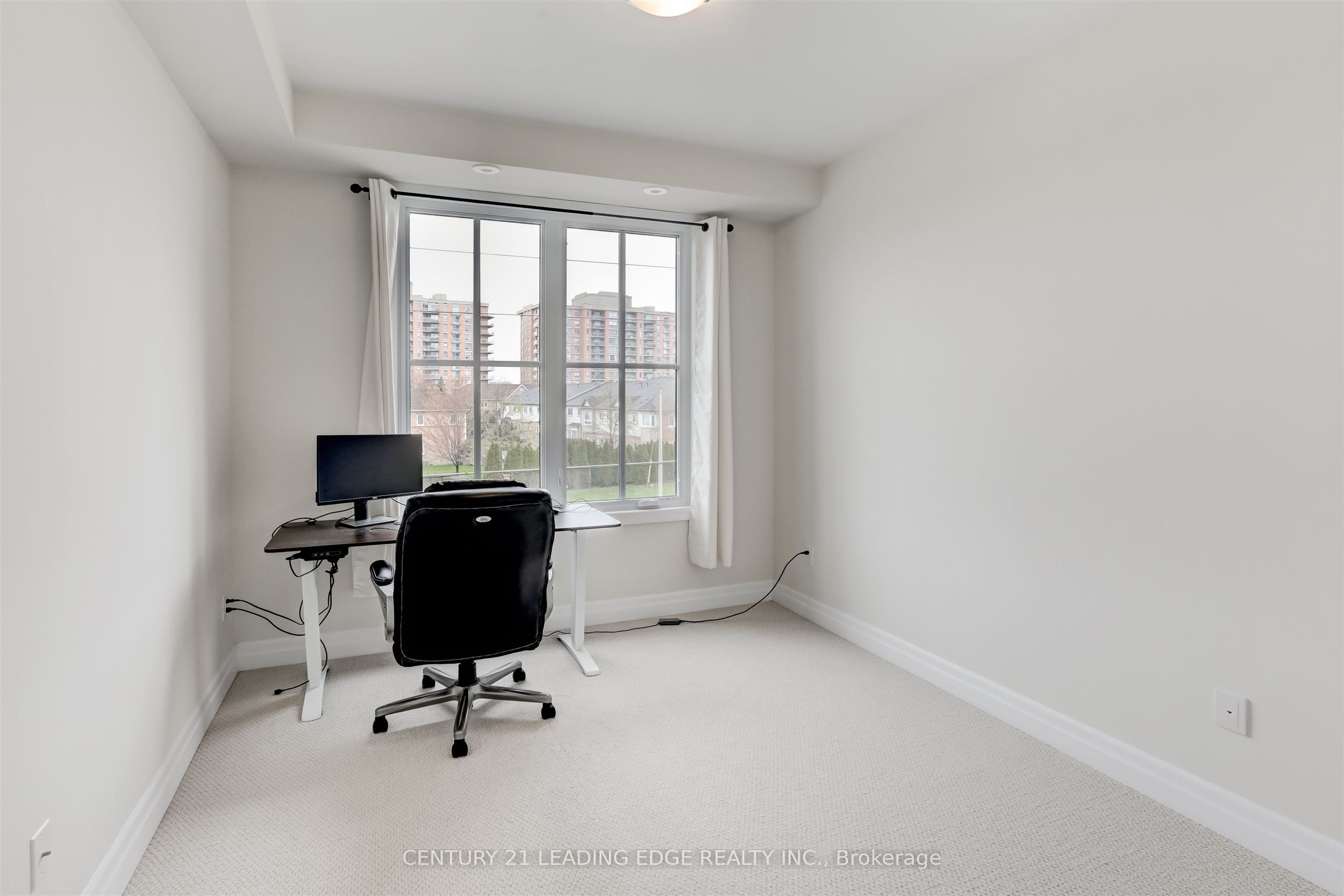 1180 Cawthra Road 106 Property Photo 19