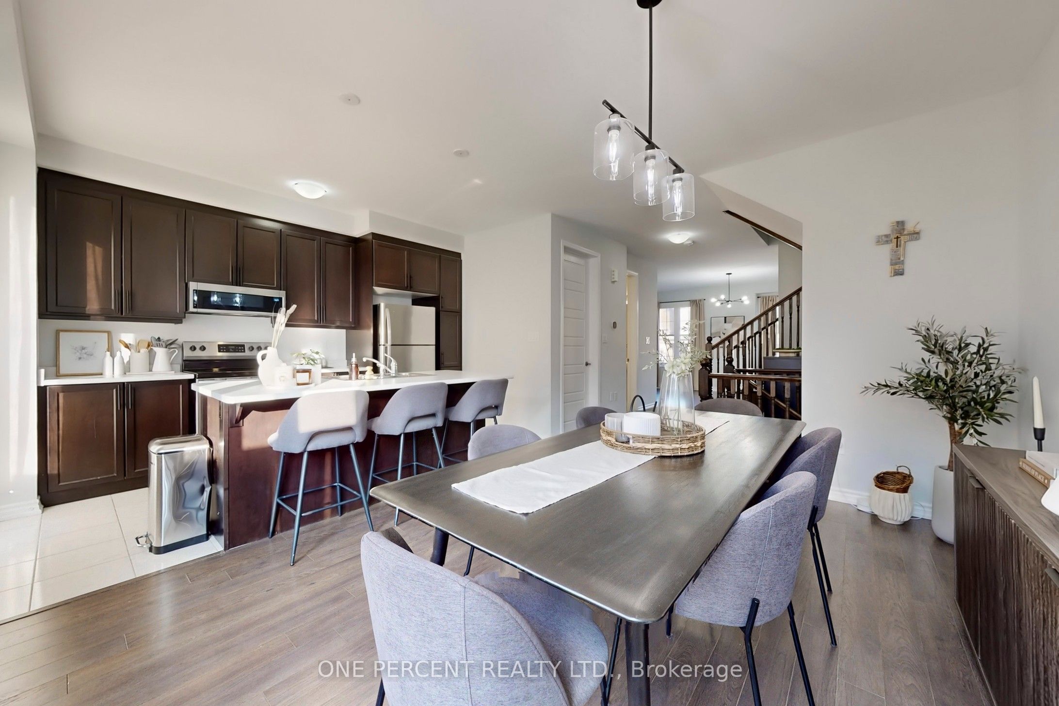 501 Buckeye Court Property Photo 14