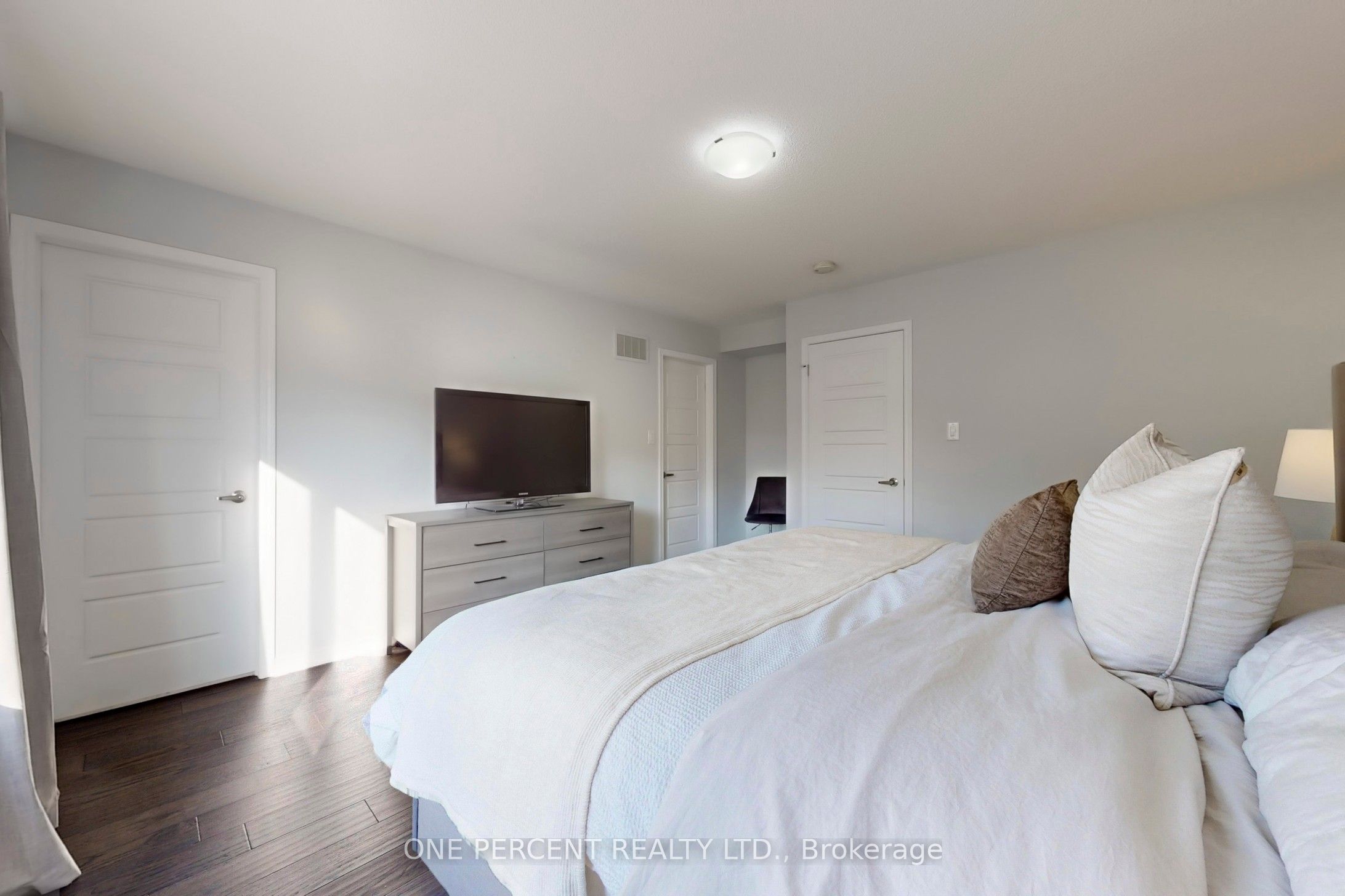 501 Buckeye Court Property Photo 29
