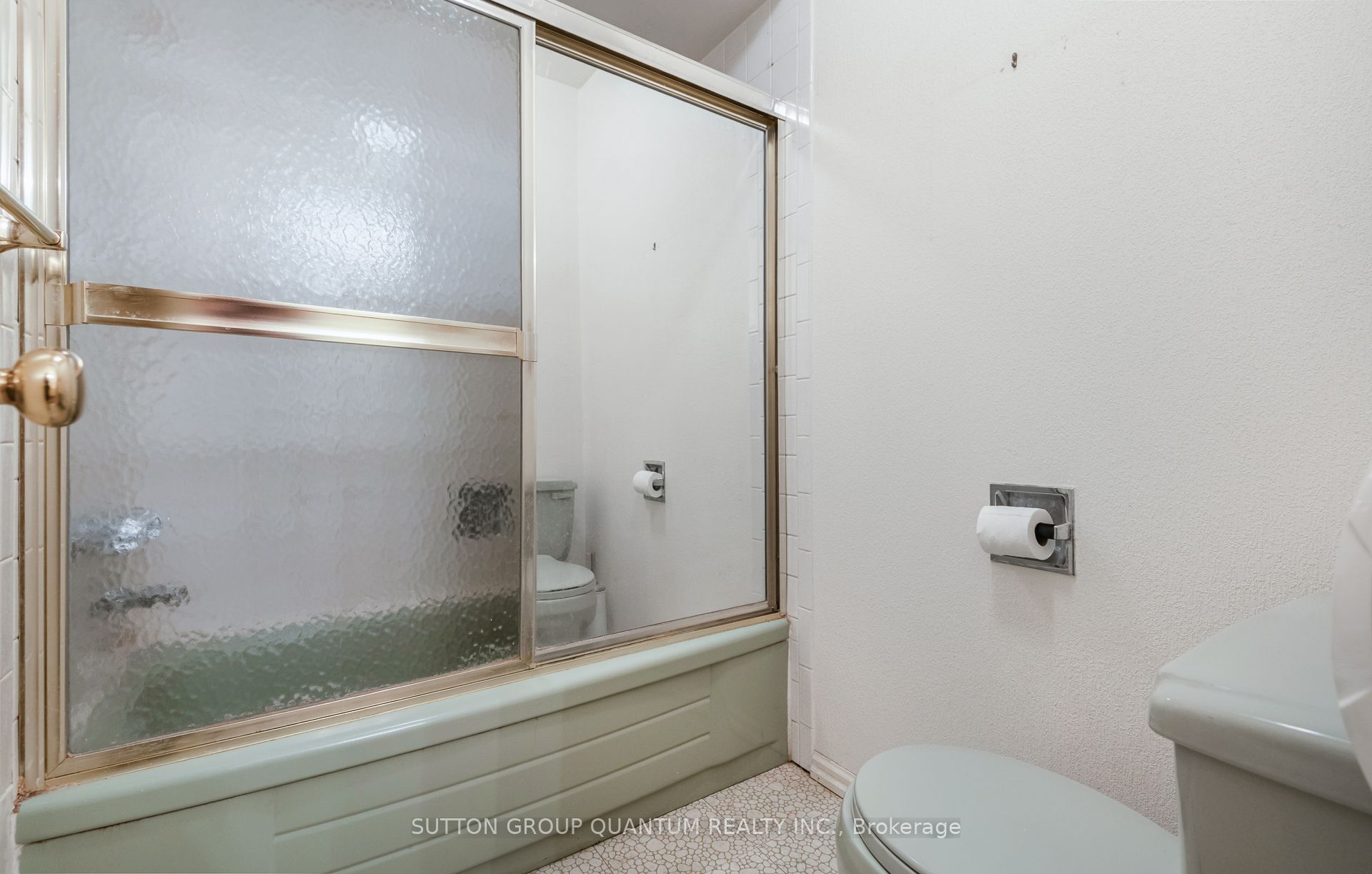 754 Eaglemount Crescent Property Photo 27