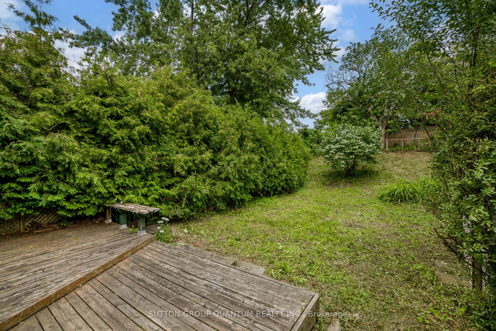 754 Eaglemount Crescent Property Photo 45