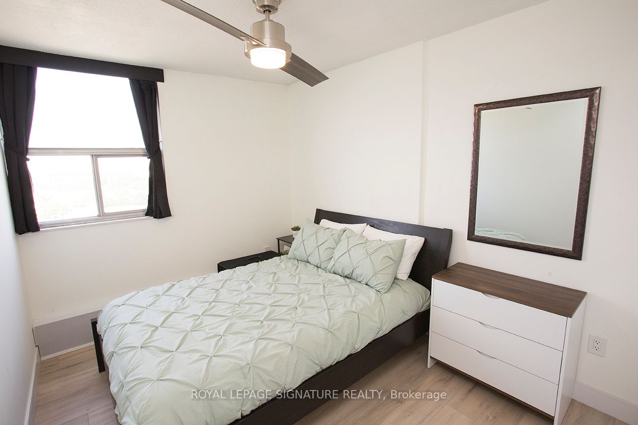 2645 Kipling Avenue 1705 Property Photo 9
