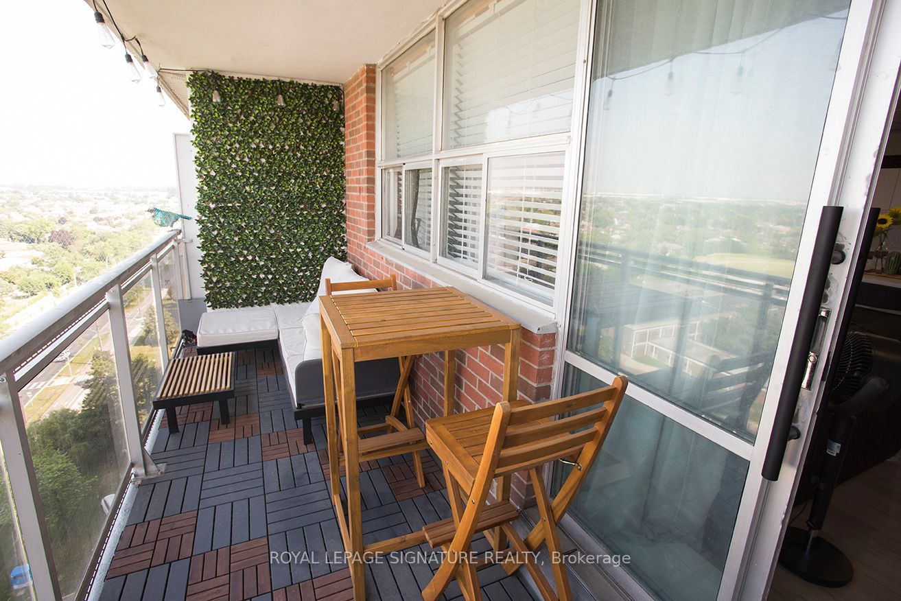 2645 Kipling Avenue 1705 Property Photo 14