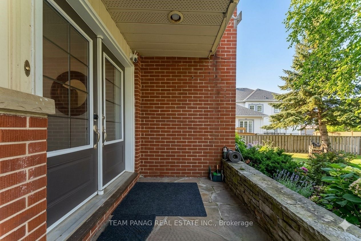 3377 Mayfield Road Property Photo 6