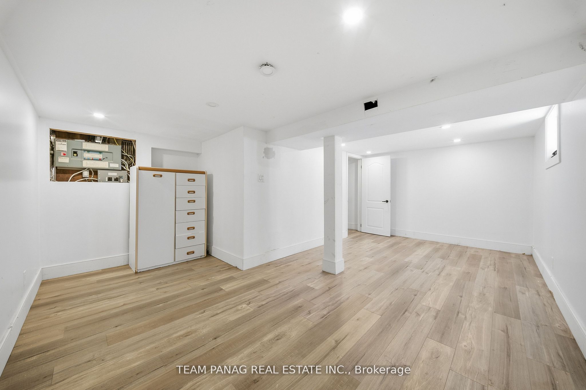 3377 Mayfield Road Property Photo 35