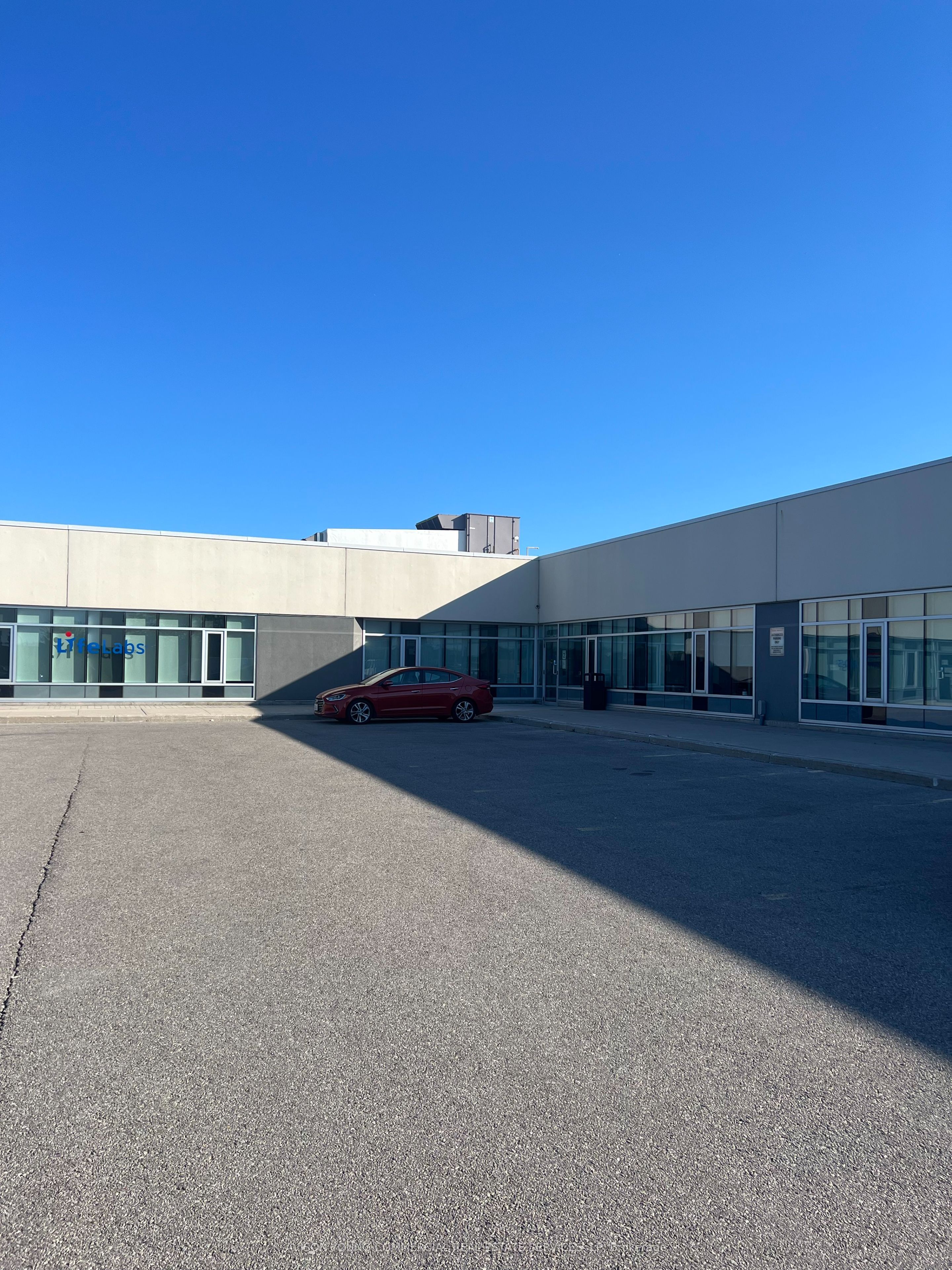 30 International Boulevard 2 & 3 Property Photo 4