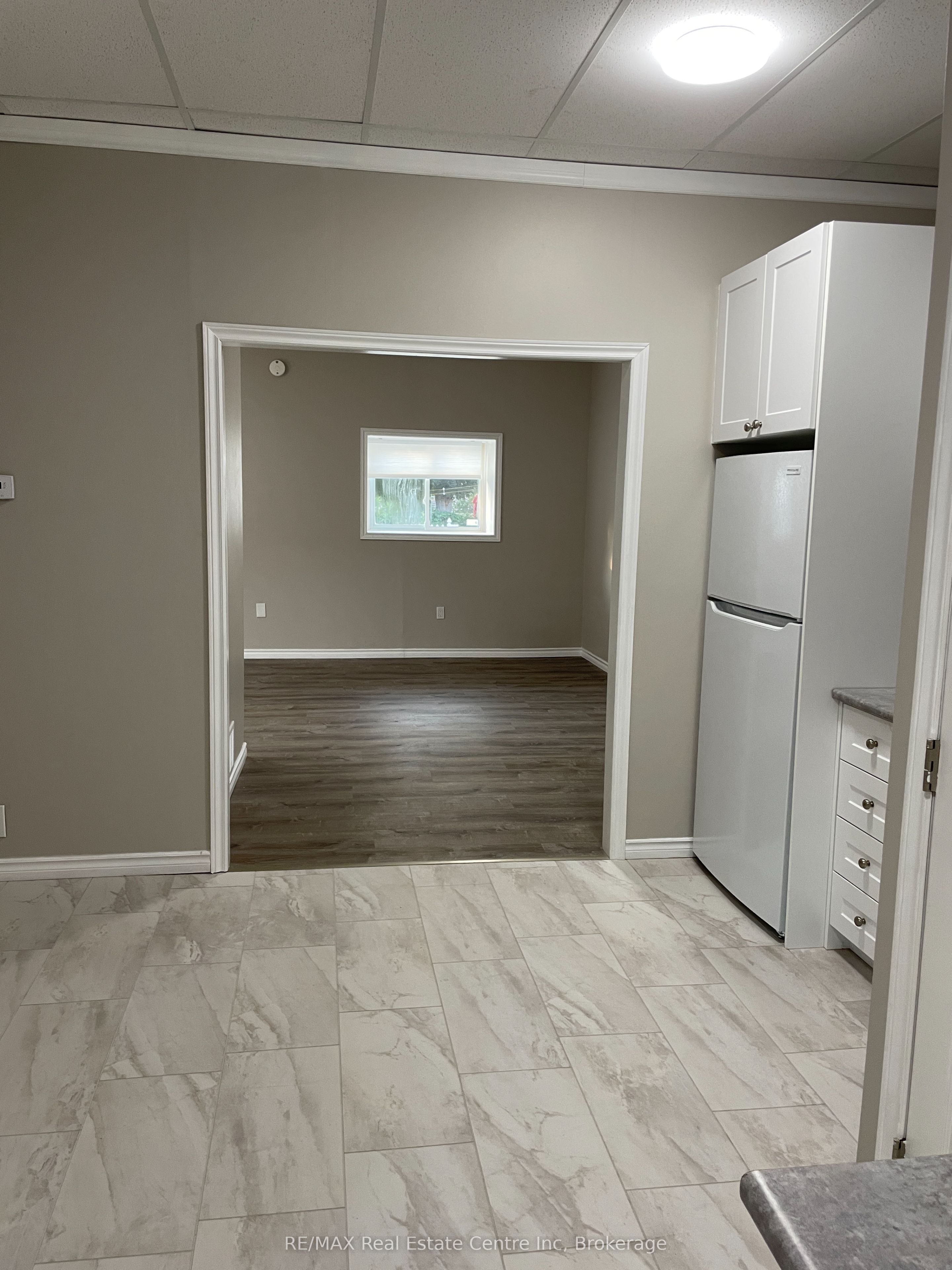 25 Commercial Street Property Photo 11