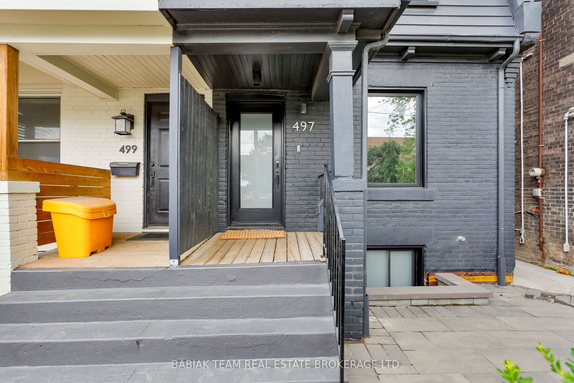 497 Keele Street Property Photo 5