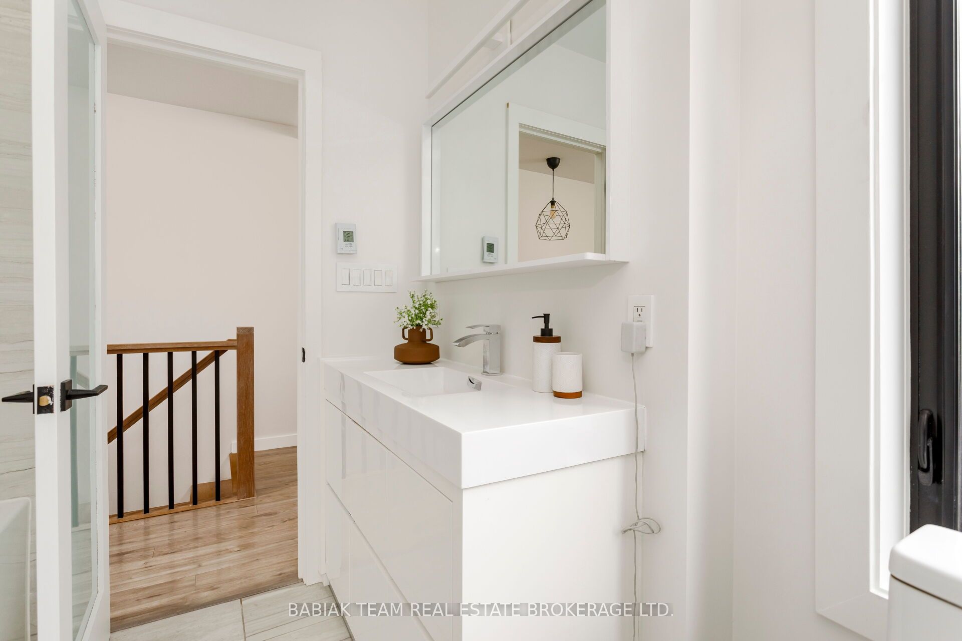 497 Keele Street Property Photo 37