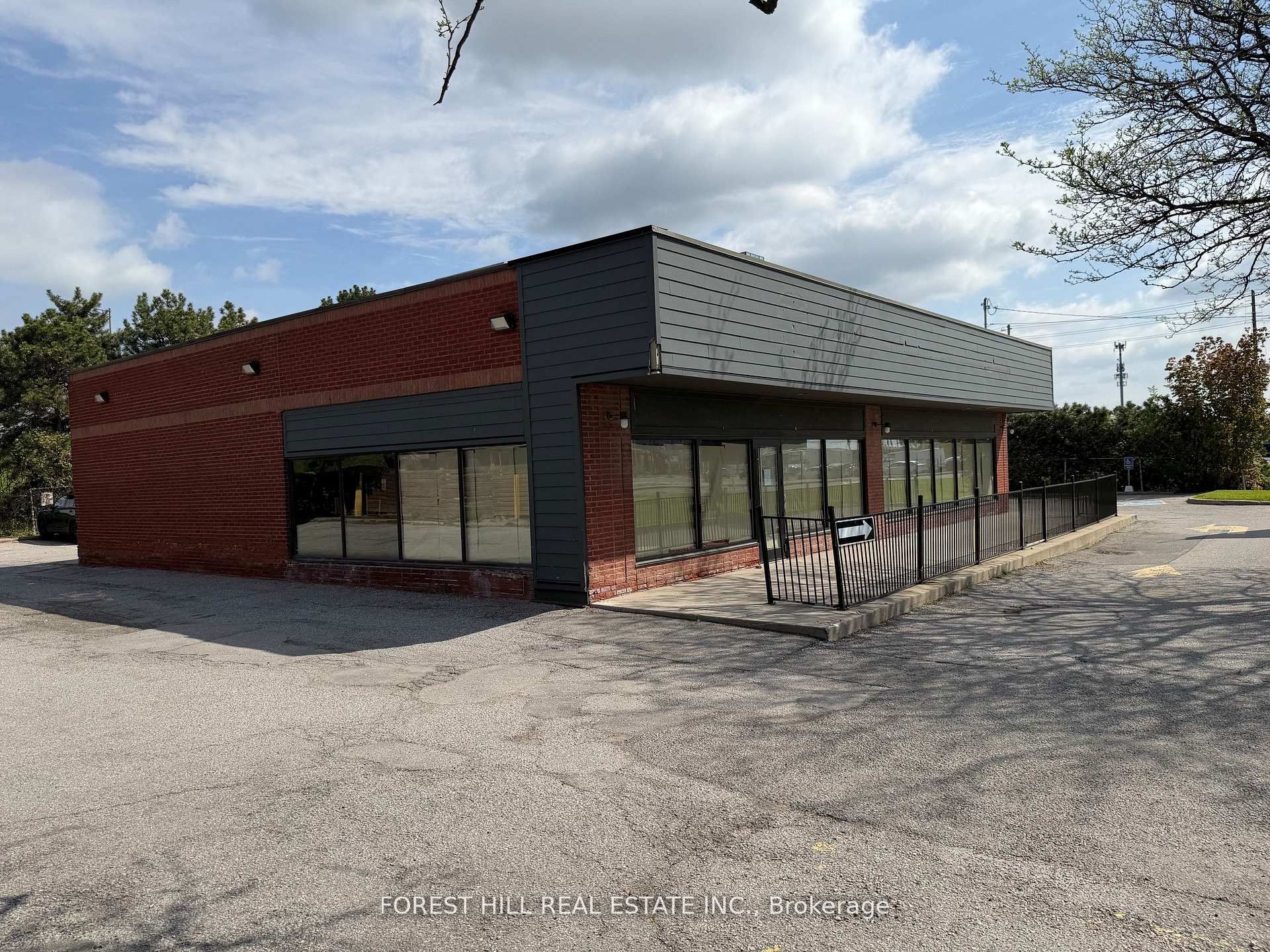 374 Evans Avenue Property Photo 1