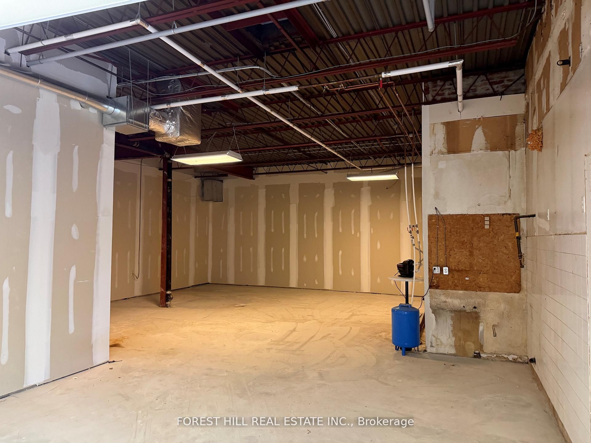 374 Evans Avenue Property Photo 8