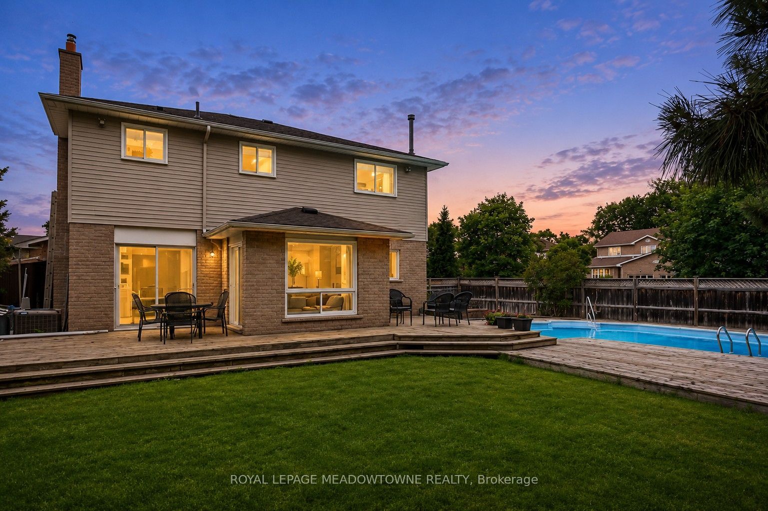 265 Randall Crescent Property Photo 4