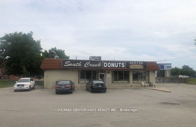 2100 Dundas Street E Property Photo 1