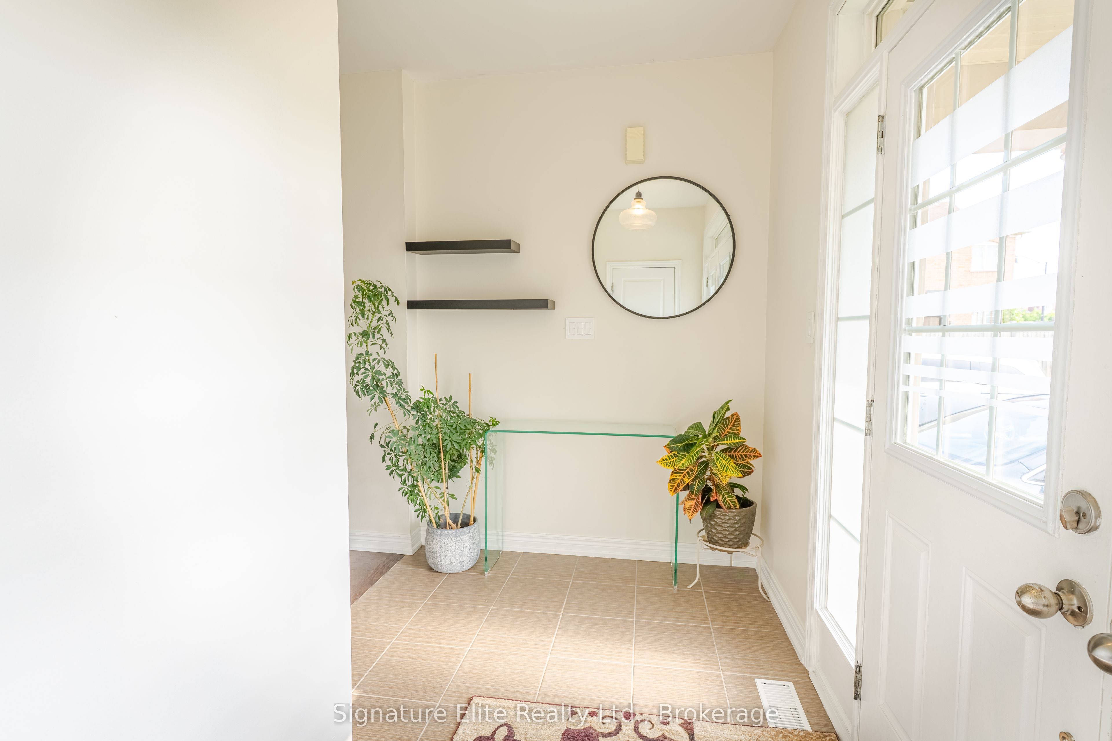 8 Teaberry Terrace Property Photo 3