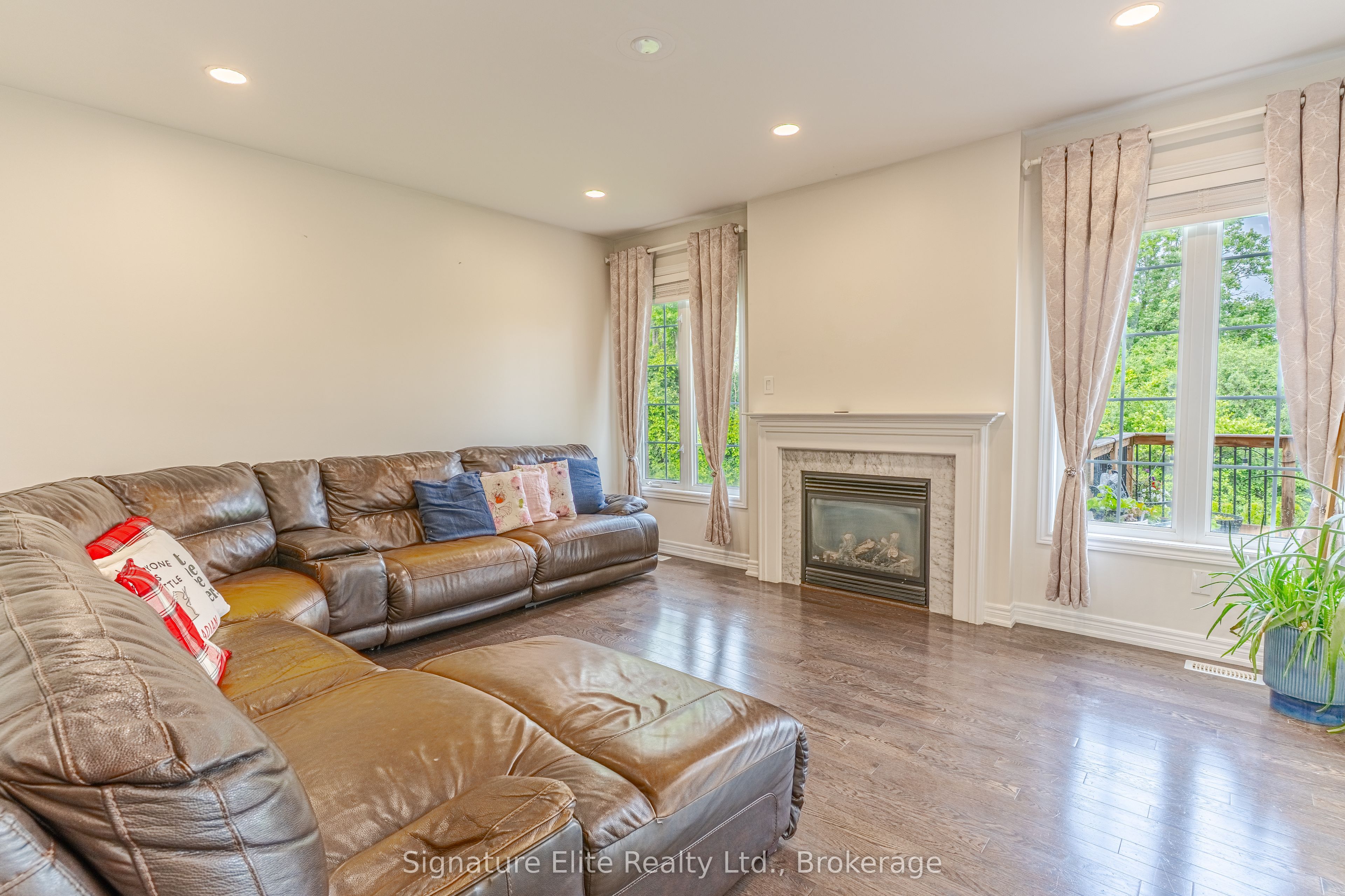 8 Teaberry Terrace Property Photo 12