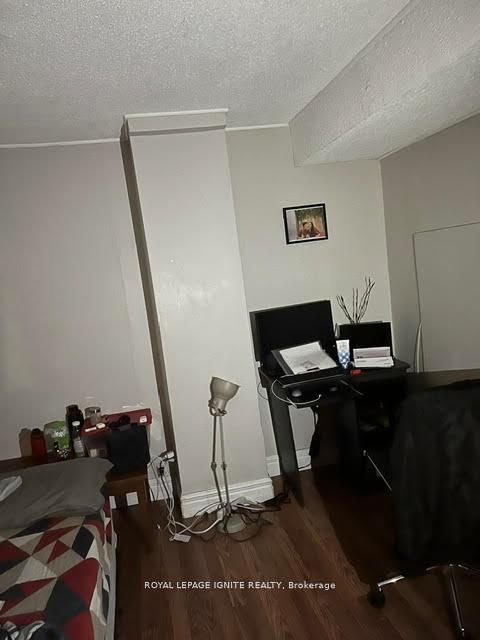 62 Woodside Court Property Photo 6