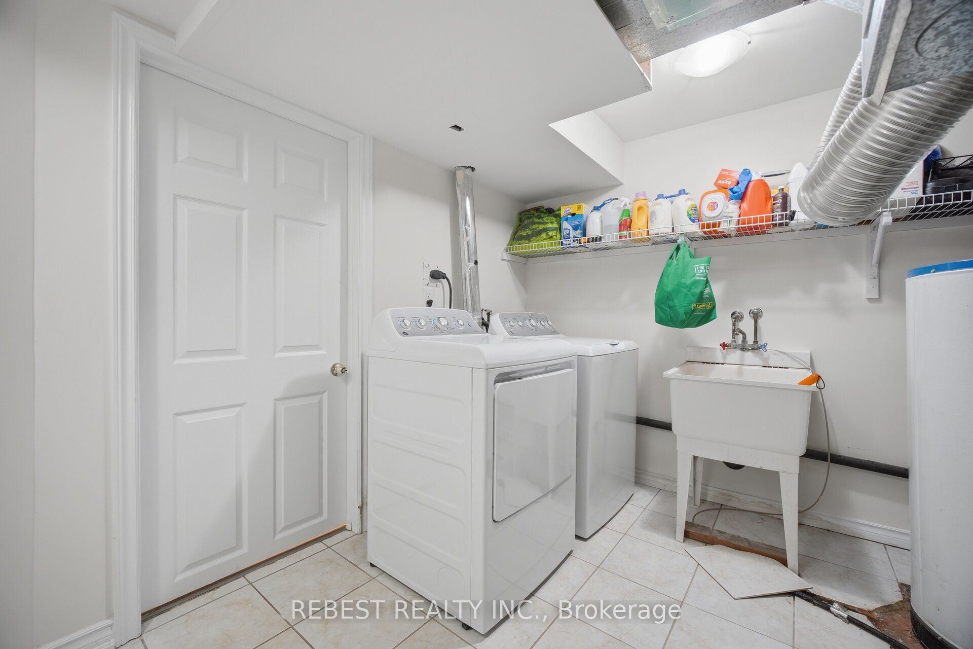3120 Mccarron Crescent Property Photo 32