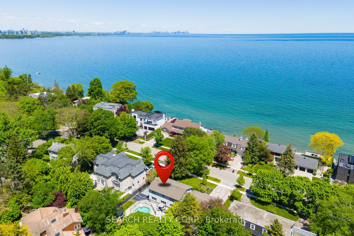 1421 Watersedge Road Property Photo 2