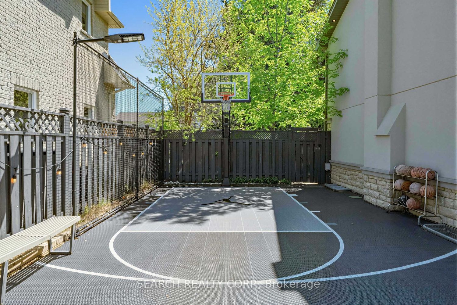1421 Watersedge Road Property Photo 3