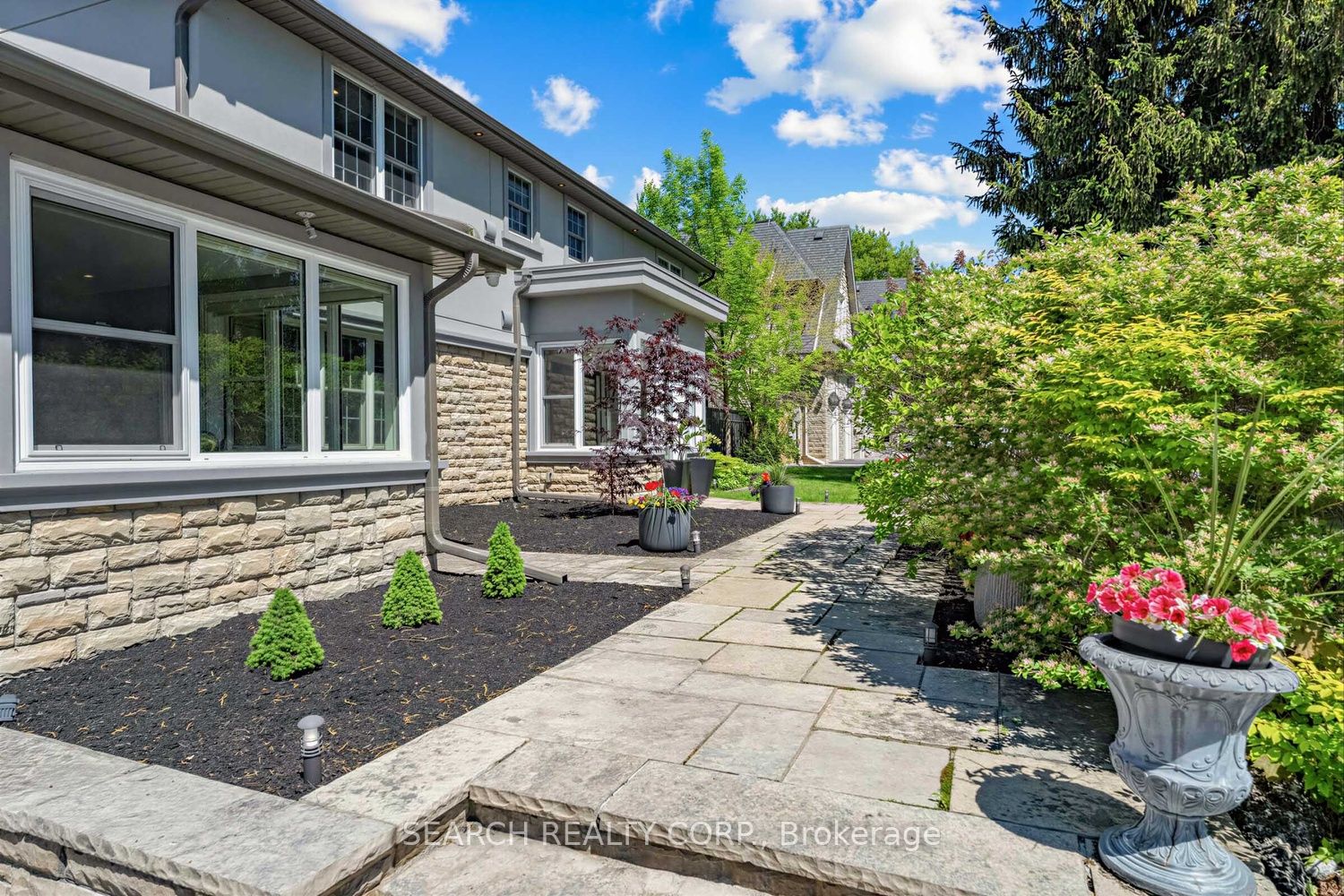 1421 Watersedge Road Property Photo 8