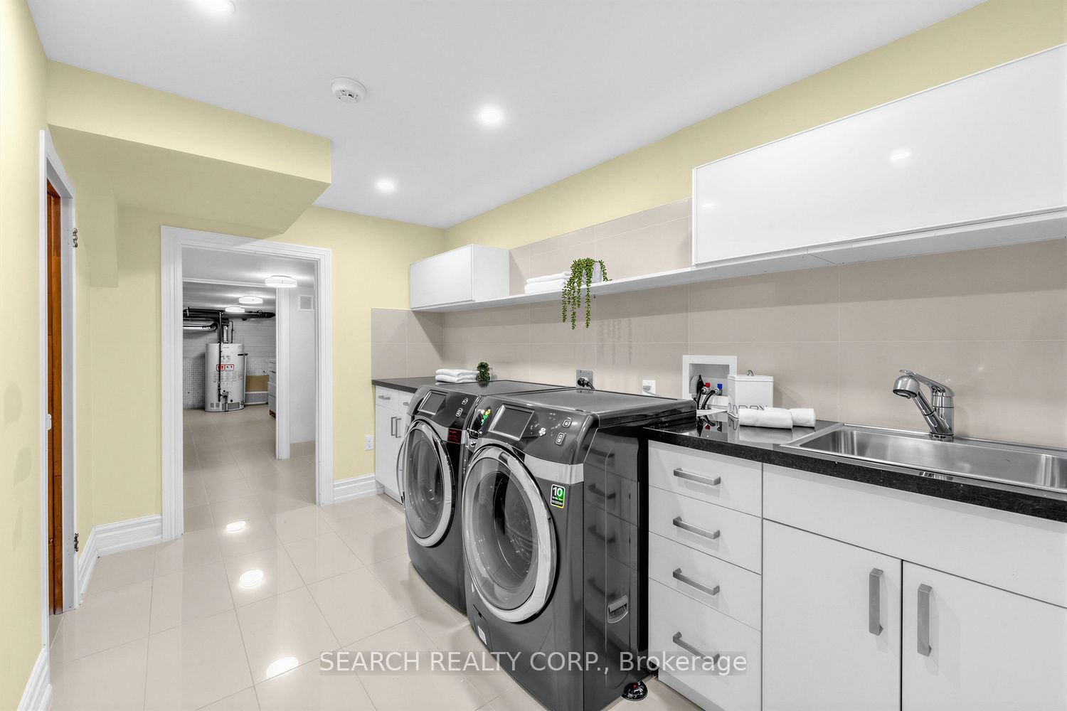 1421 Watersedge Road Property Photo 36