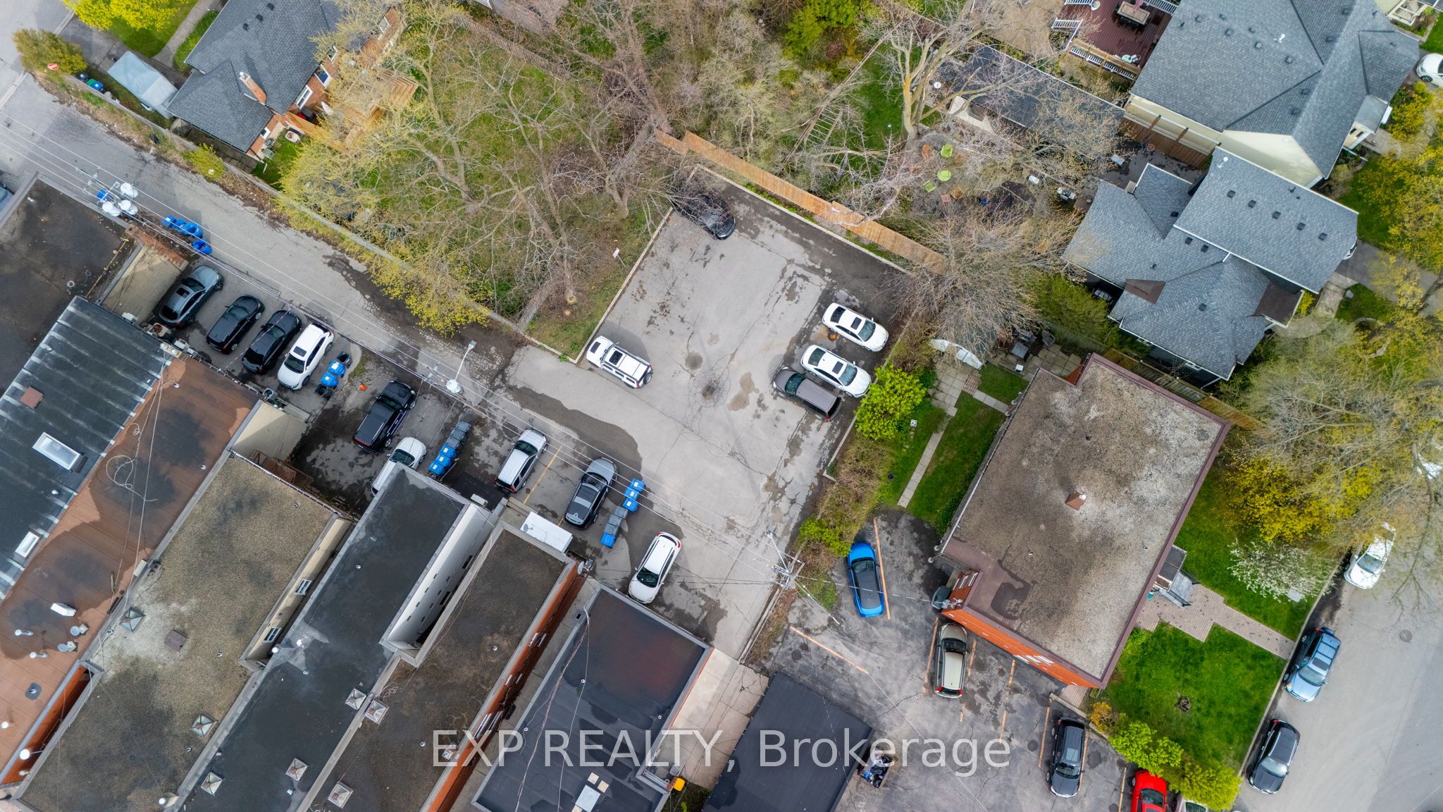 213 Lakeshore Road E Main Property Photo 27