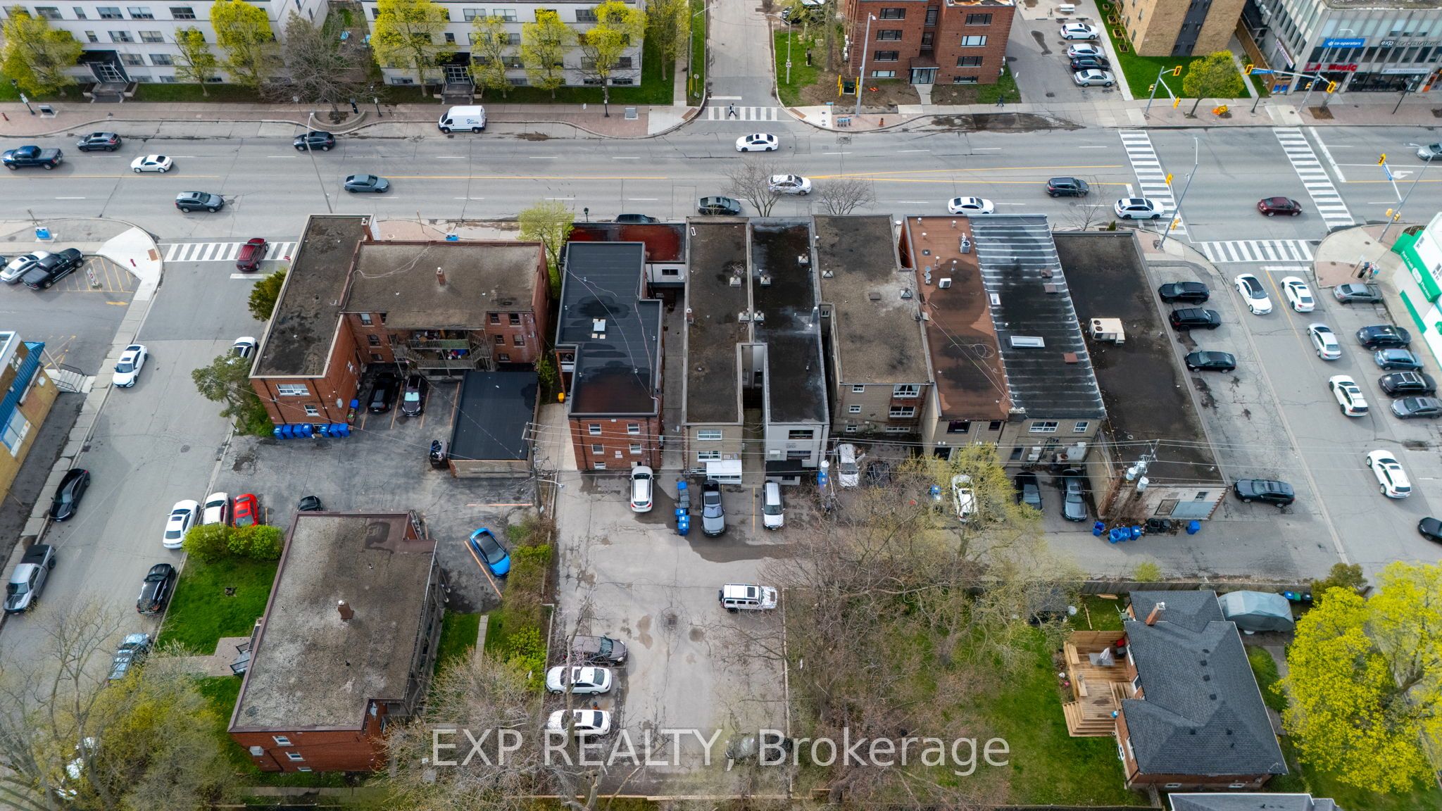 213 Lakeshore Road E Main Property Photo 28