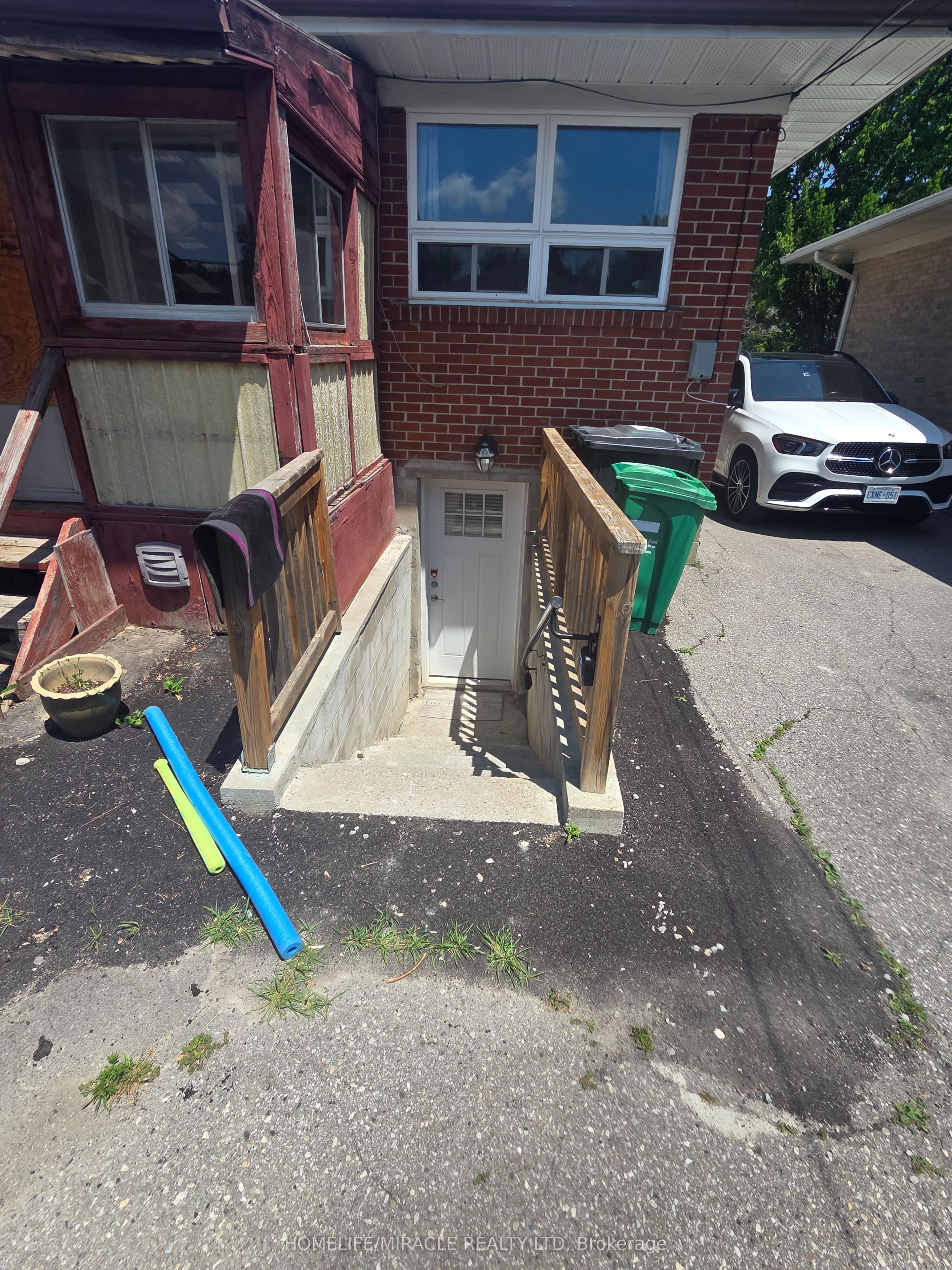 6 Sterne Avenue Property Photo 6