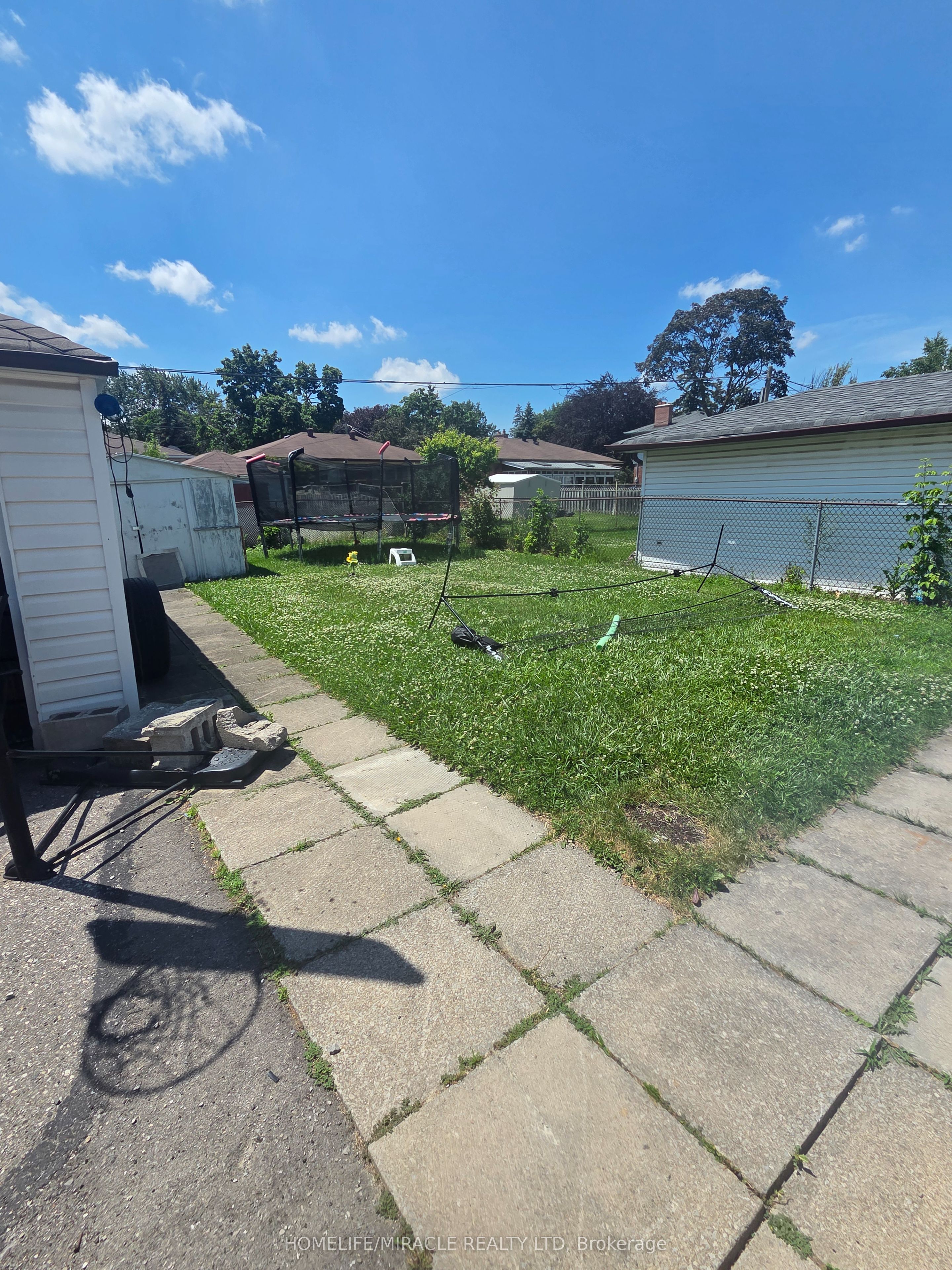 6 Sterne Avenue Property Photo 8