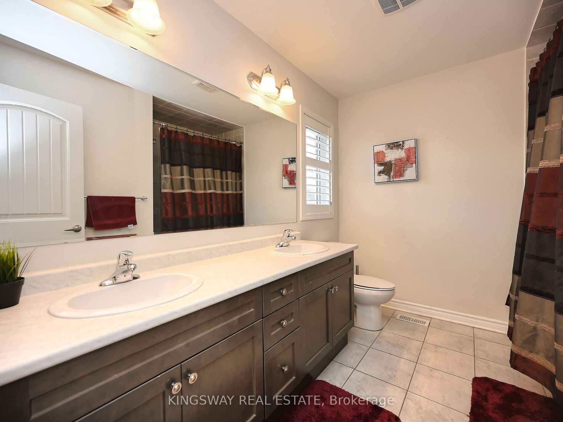 620 Langholm Street Property Photo 23